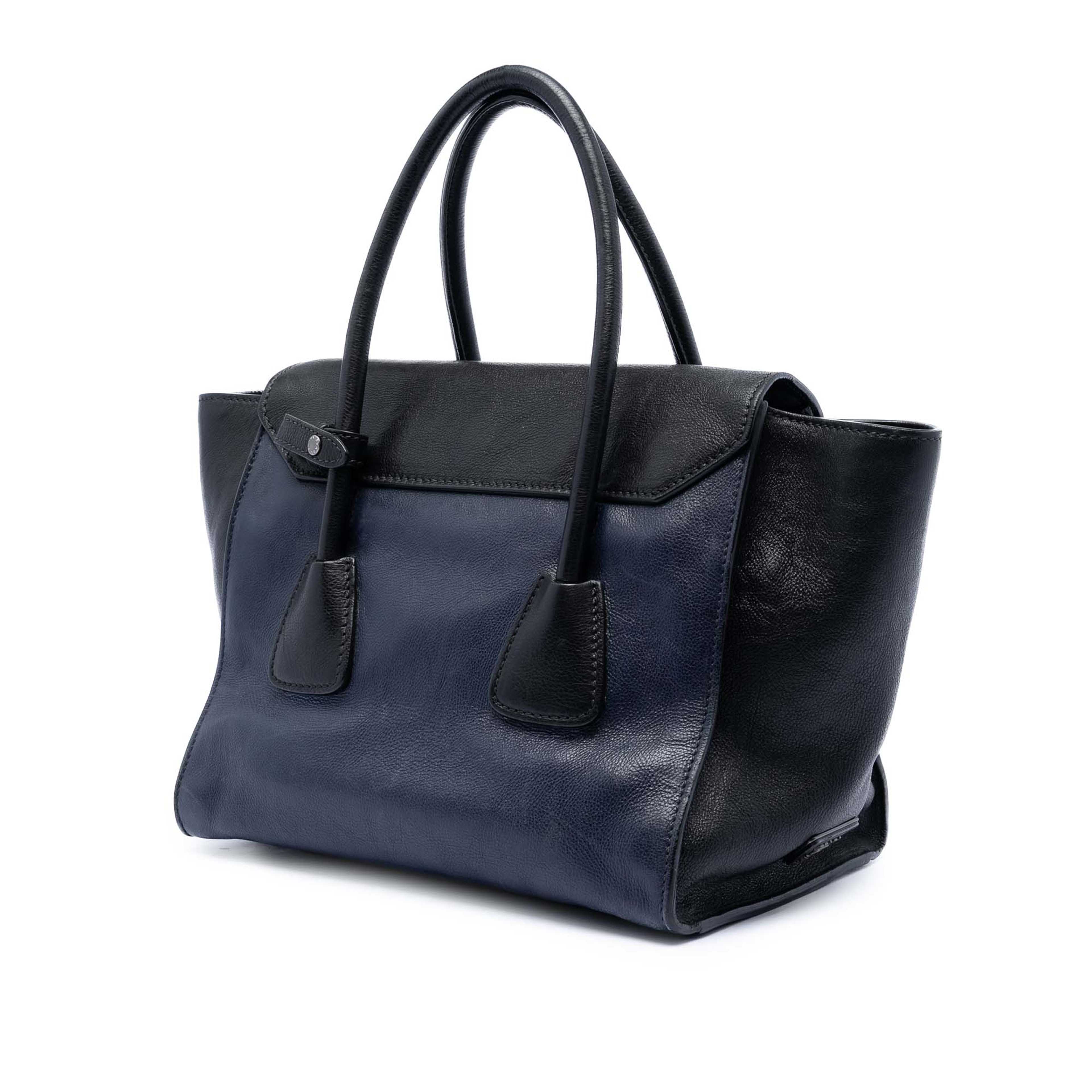 Prada Bicolor Glace Calf Sound Lock Satchel, från Luxclusif, i färgen navy. Klicka för att öppna bilden i stort format