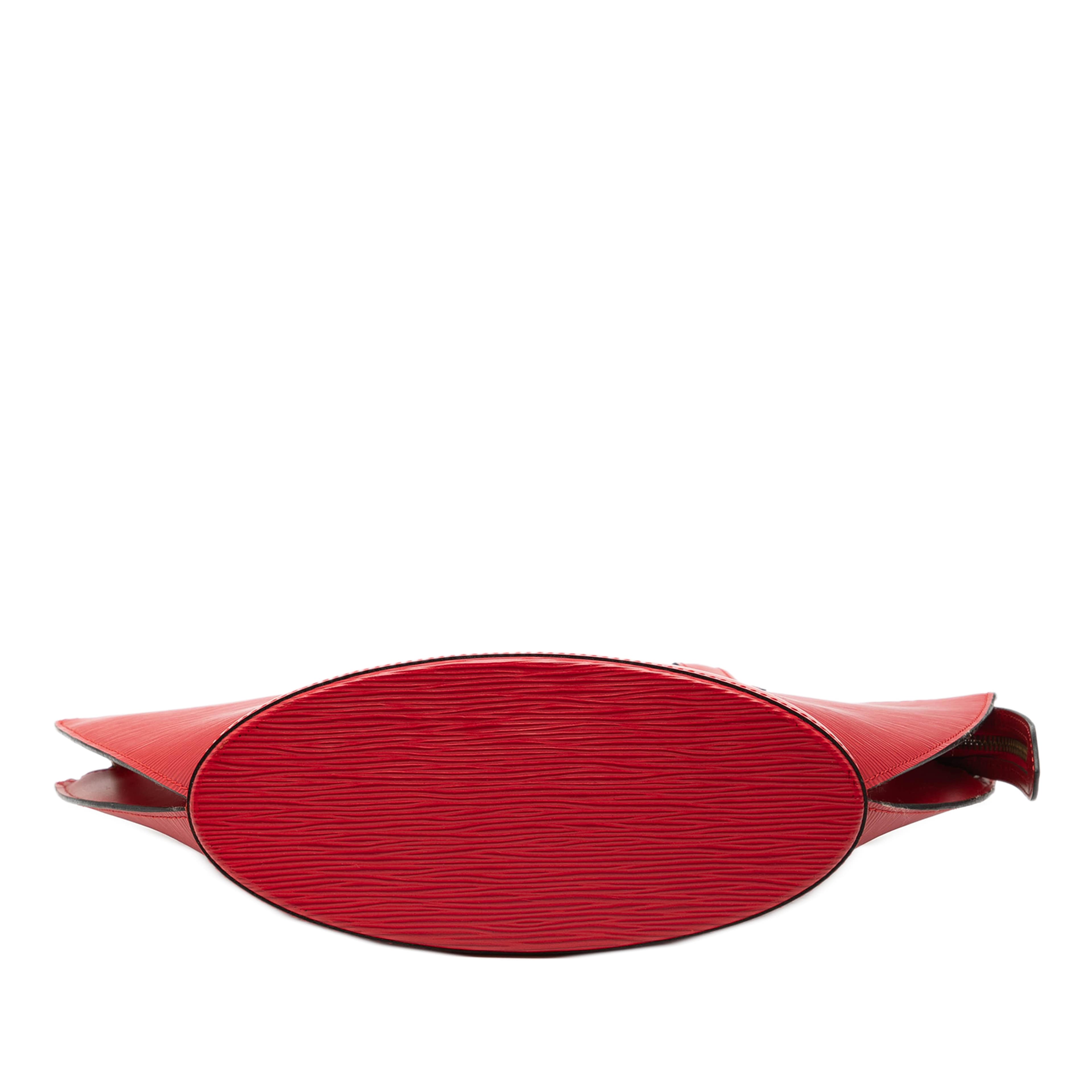 Louis Vuitton Epi Saint Jacques Pm Short Strap, från Luxclusif, i färgen red. Klicka för att öppna bilden i stort format