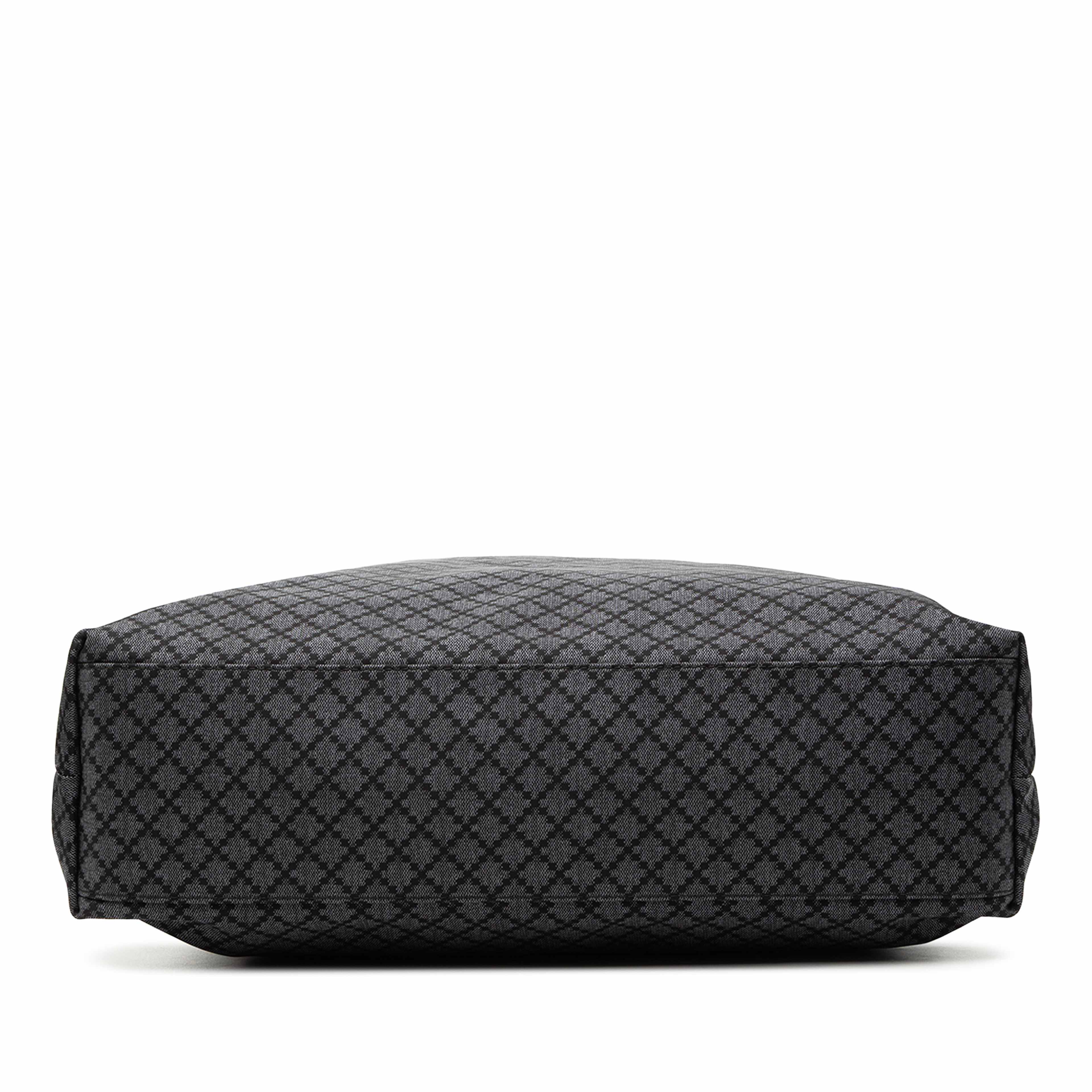 Gucci Diamante Nylon Web Tote, från Luxclusif, i färgen black. Klicka för att öppna bilden i stort format