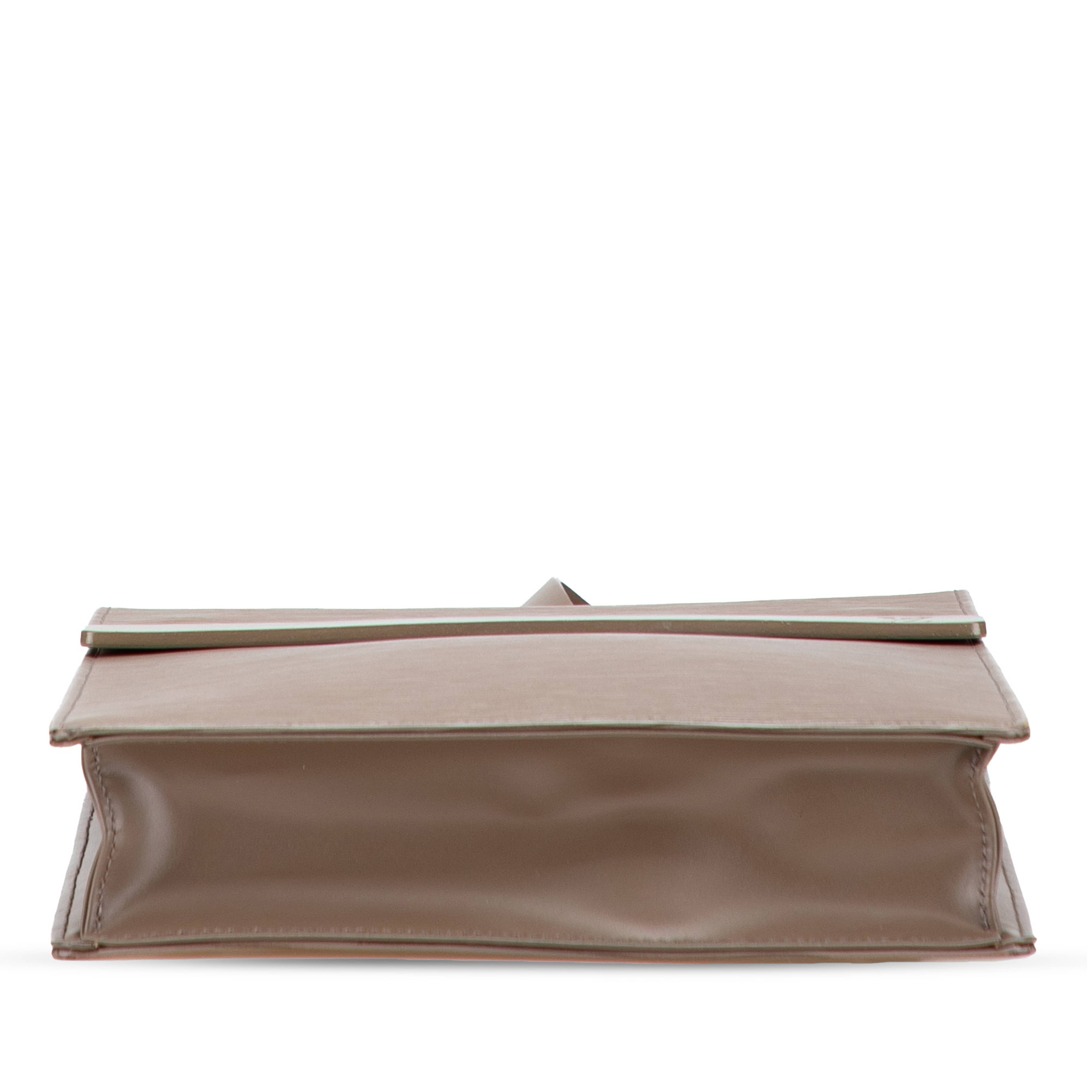 Louis Vuitton Epi Ramatuelle, från Luxclusif, i färgen light brown. Klicka för att öppna bilden i stort format