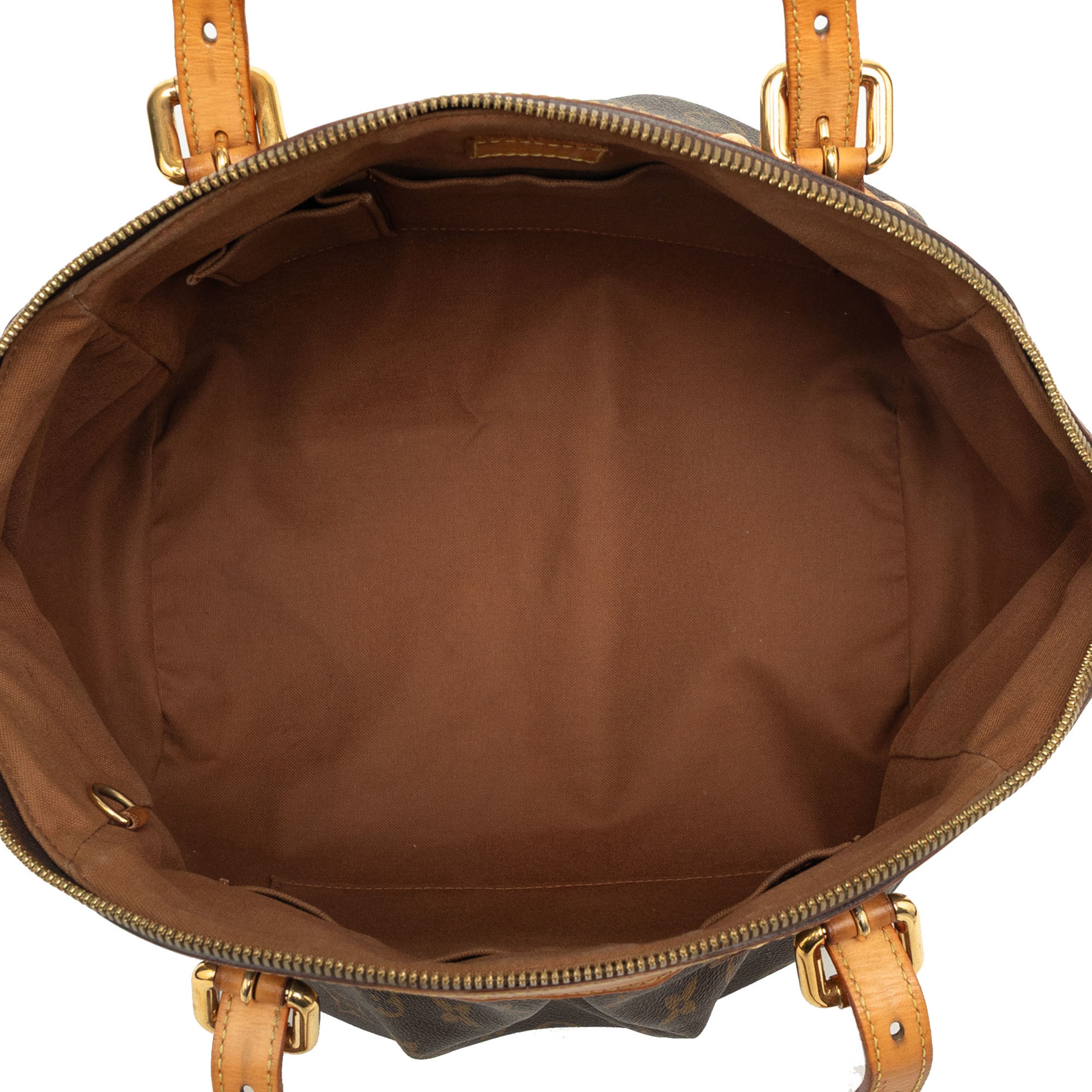 Louis Vuitton Monogram Tivoli Gm, från Luxclusif, i färgen brun. Klicka för att öppna bilden i stort format