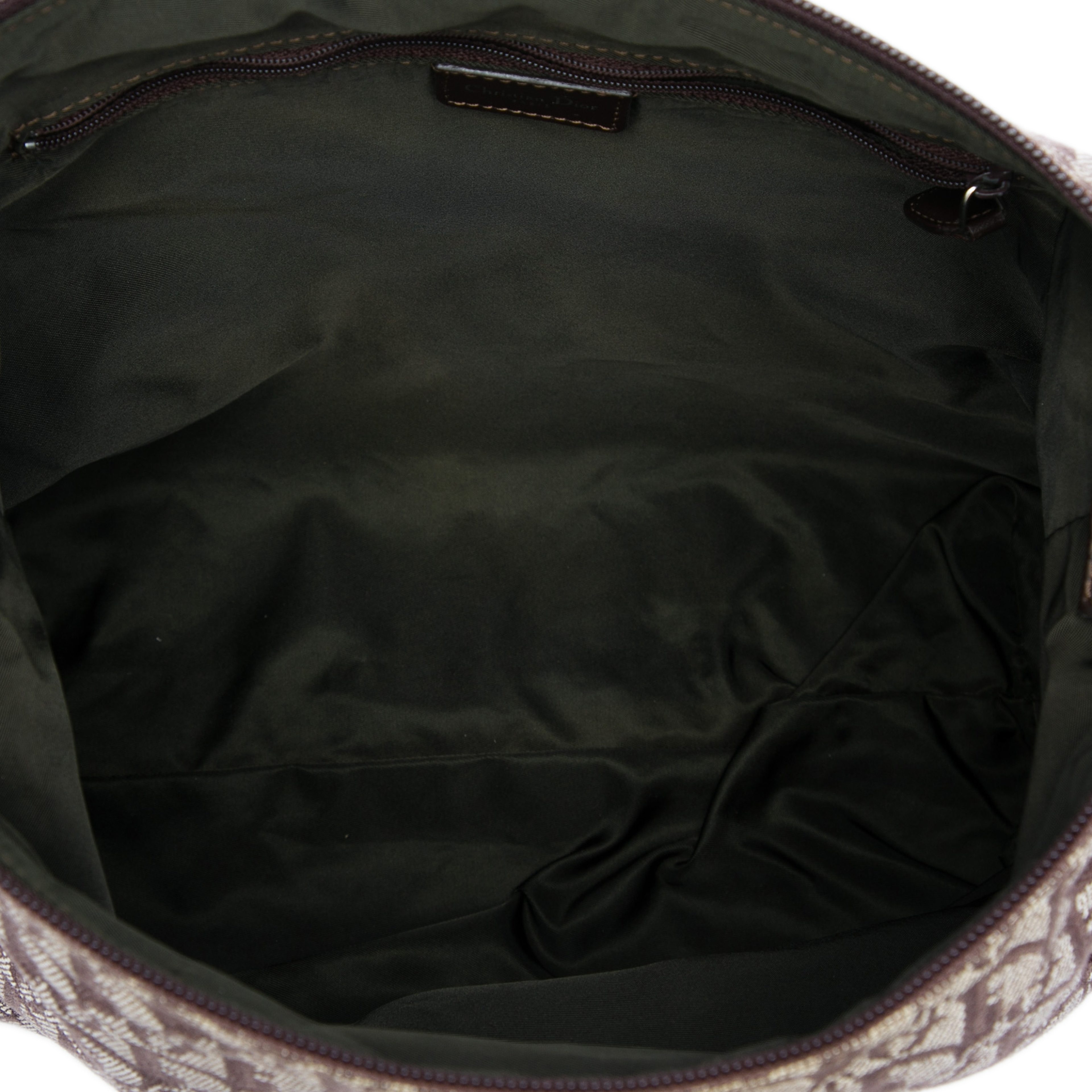 Dior Diorissimo Trotter Canvas Crossbody, från Luxclusif, i färgen brun. Klicka för att öppna bilden i stort format