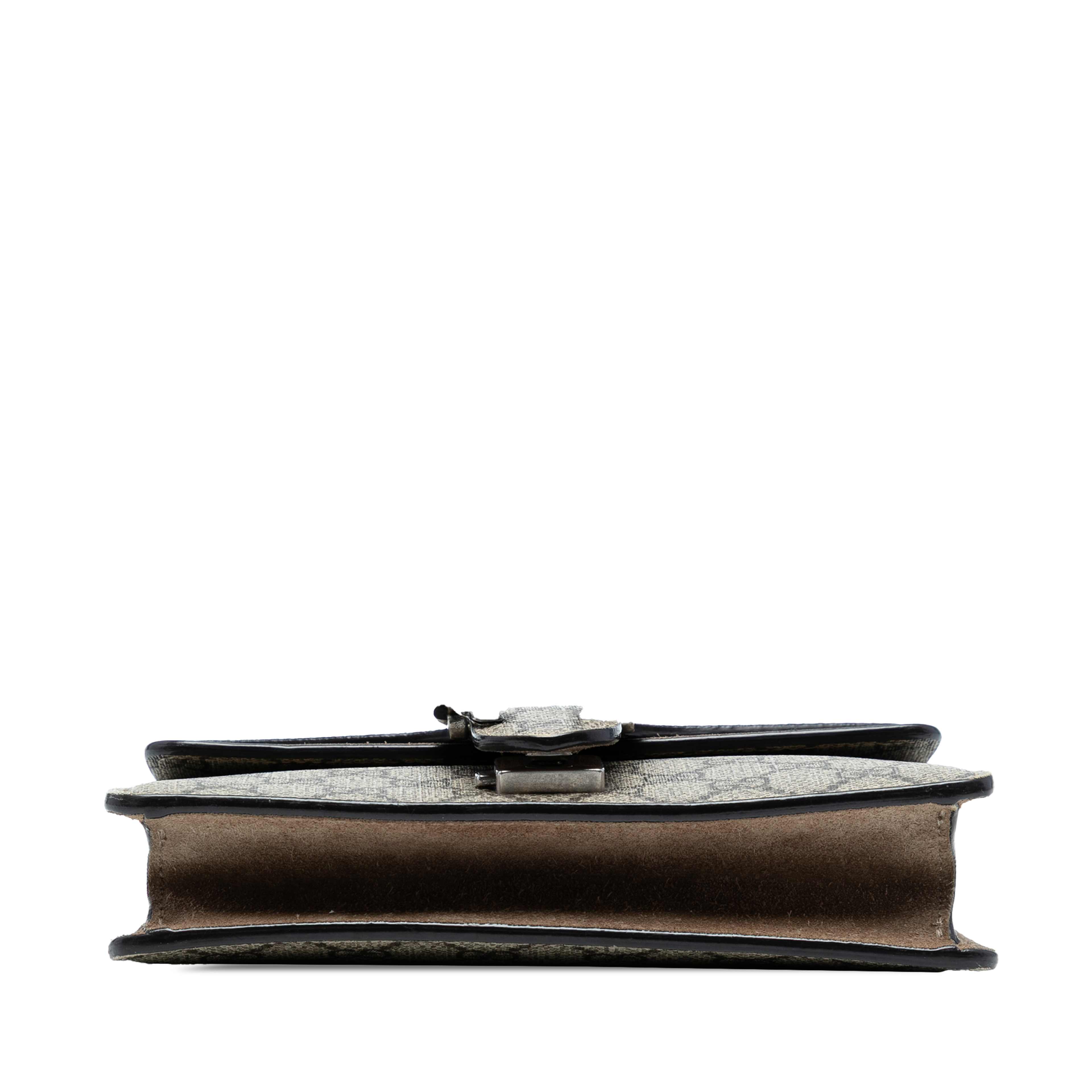 Gucci Small Gg Supreme Dionysus Crossbody, från Luxclusif, i färgen beige. Klicka för att öppna bilden i stort format