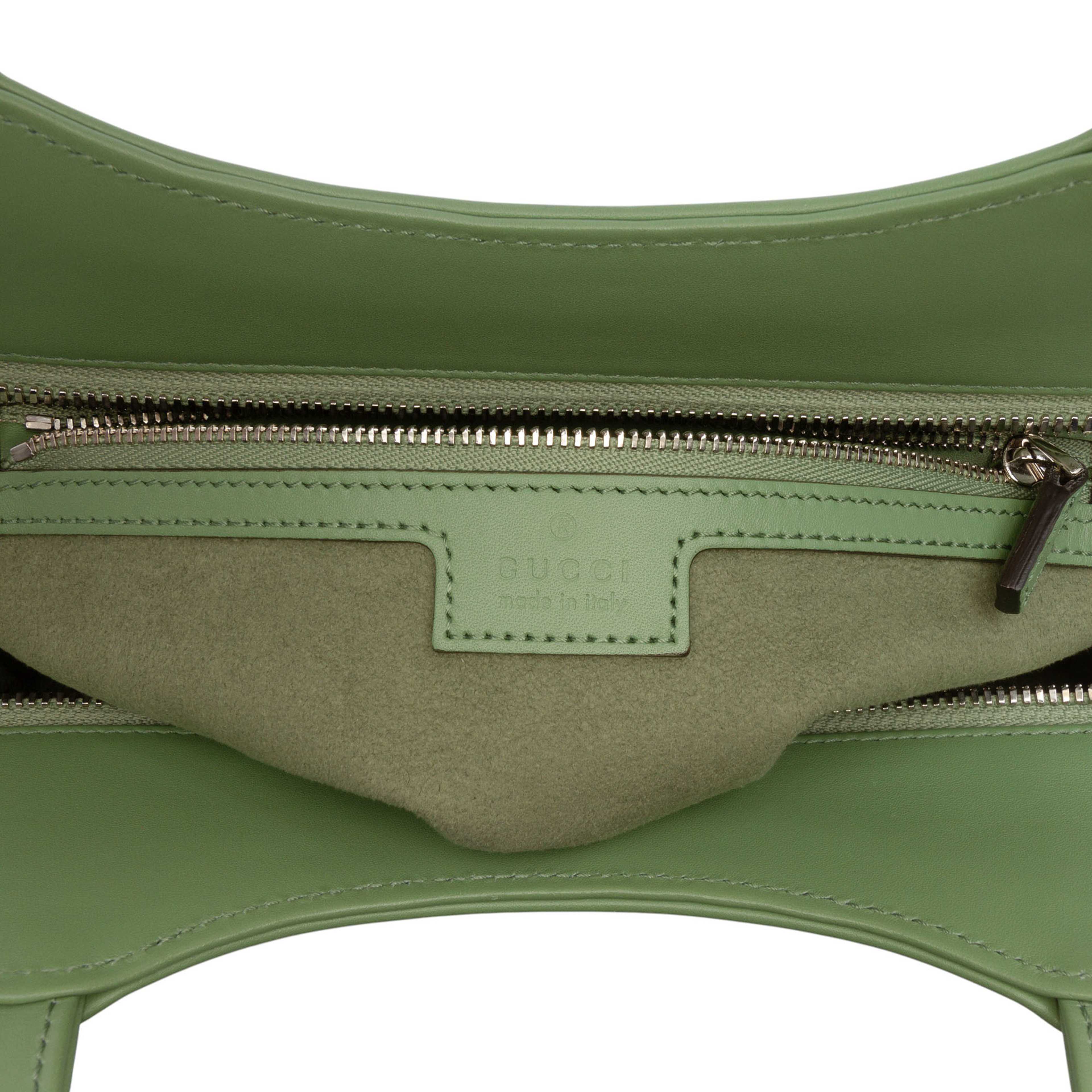 Gucci Small Leather Petite Gg Tote, från Luxclusif, i färgen light green. Klicka för att öppna bilden i stort format