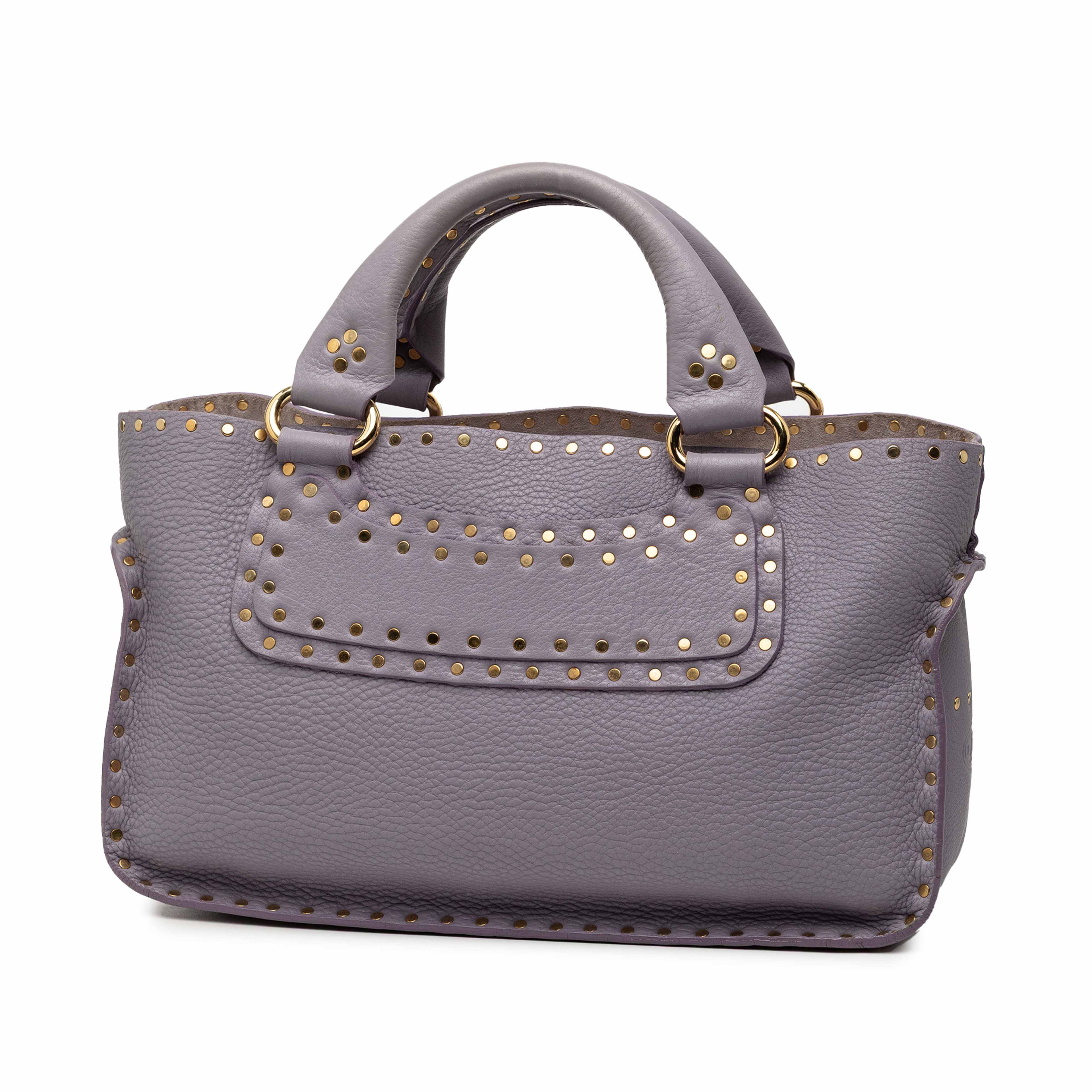 Celine Studded Calfskin Boogie Handbag, från Luxclusif, i färgen lilac. Klicka för att öppna bilden i stort format