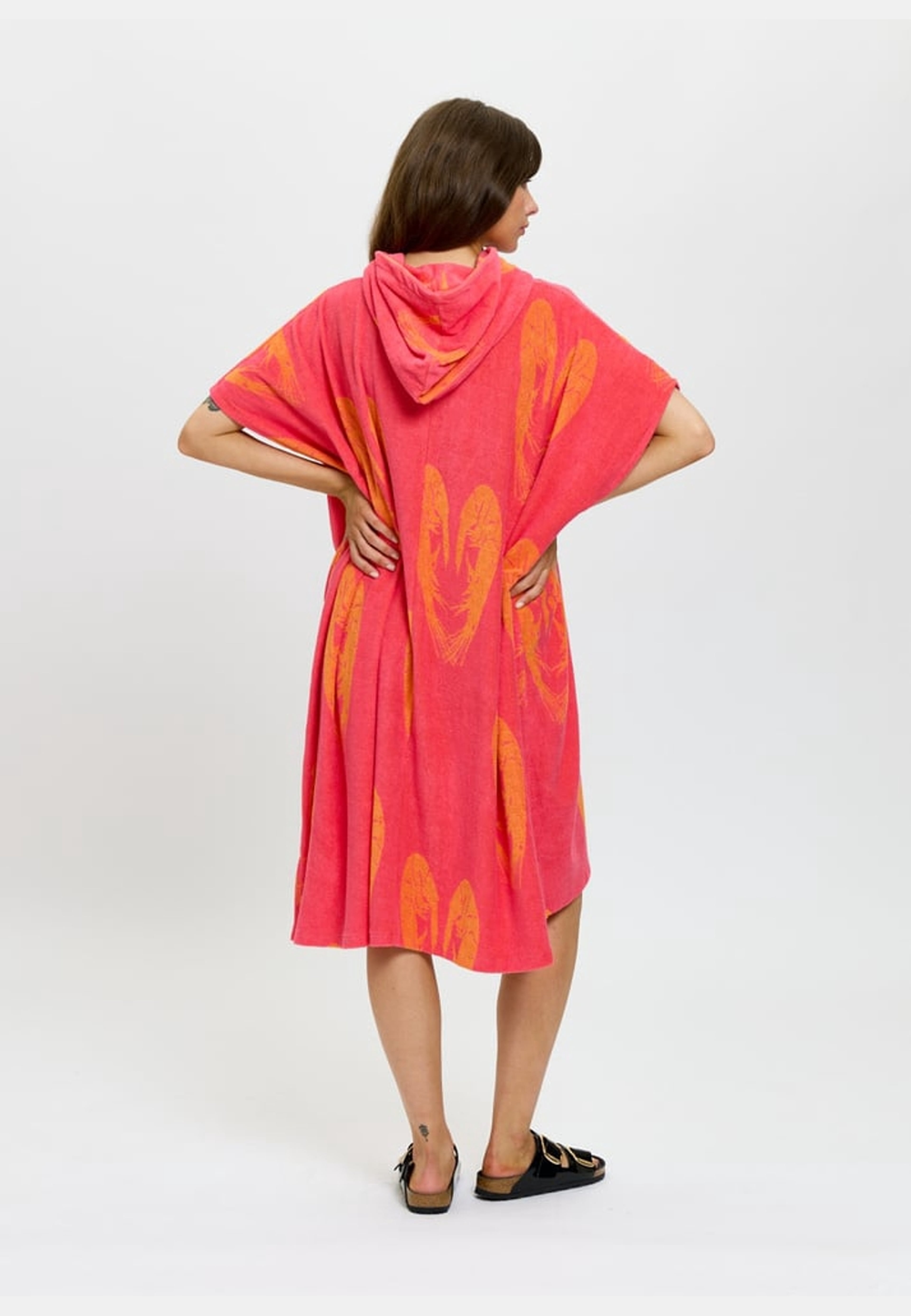 Frotteponcho Räkhjärta Unisex, från emmamalena, i färgen rosa. Klicka för att öppna bilden i stort format