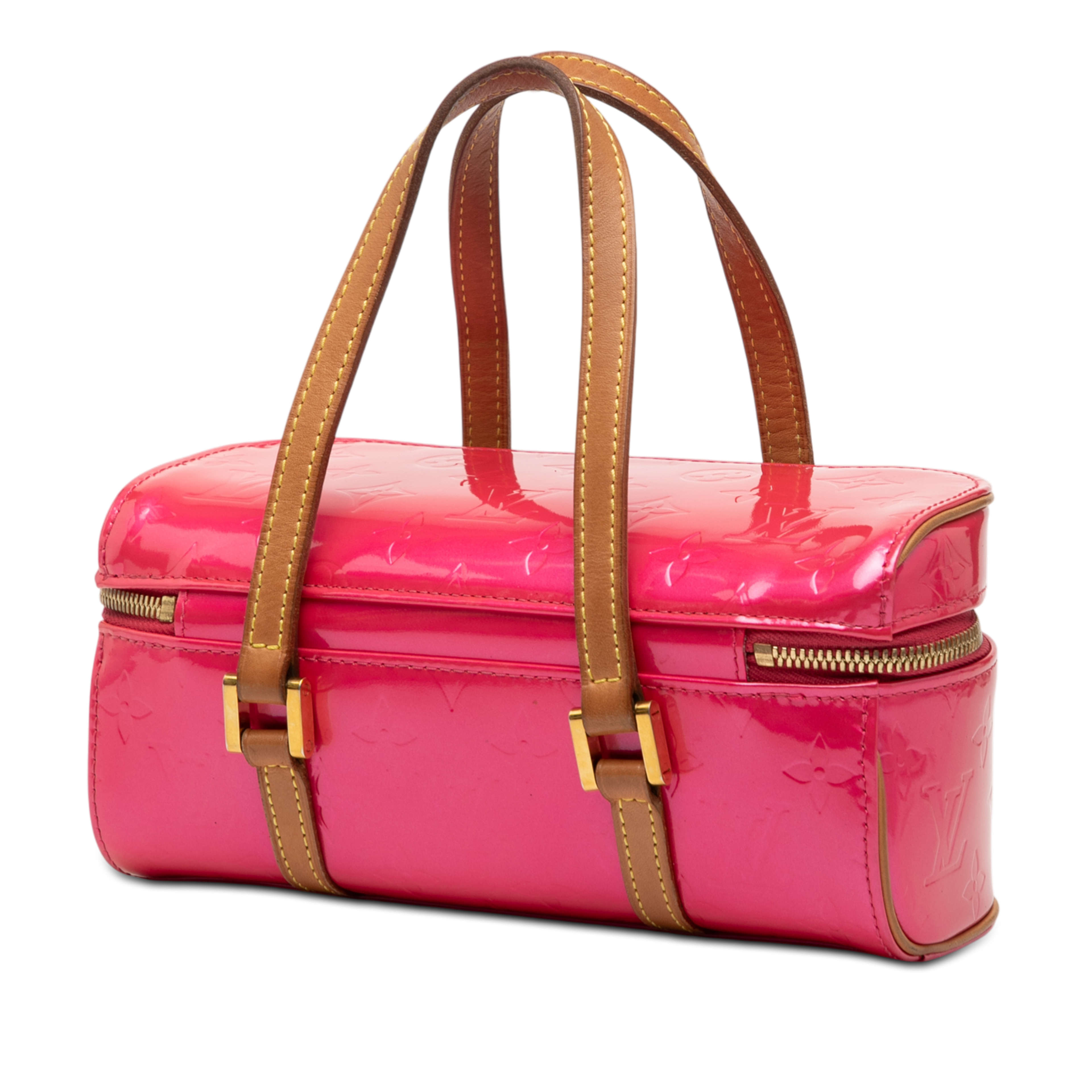 Louis Vuitton Monogram Vernis Sullivan Horizontal Pm, från Luxclusif, i färgen hot pink. Klicka för att öppna bilden i stort format
