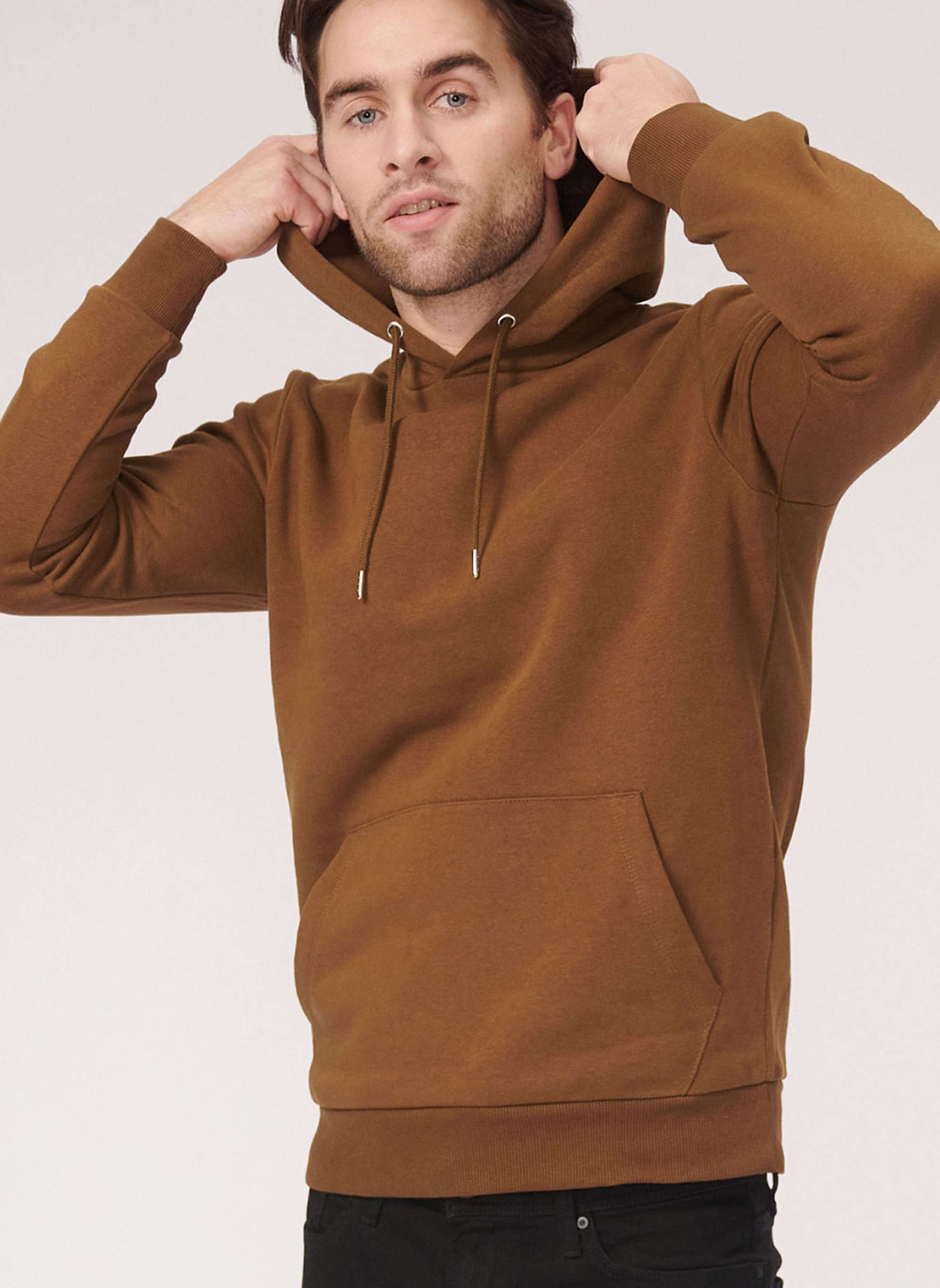 Basic Hoodie Sweat