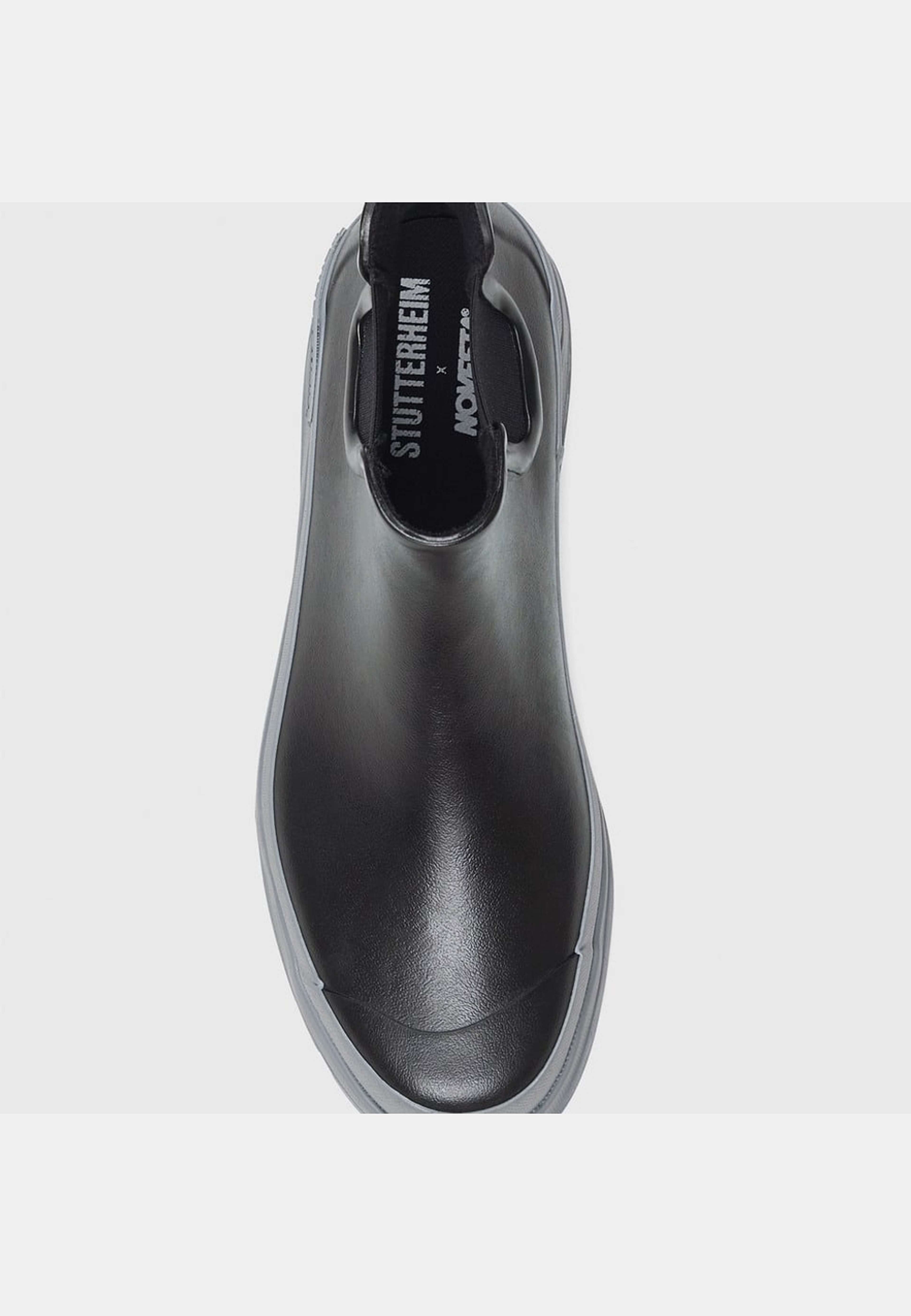 Chelsea Rainwalker, från Stutterheim, i färgen black/grey. Klicka för att öppna bilden i stort format