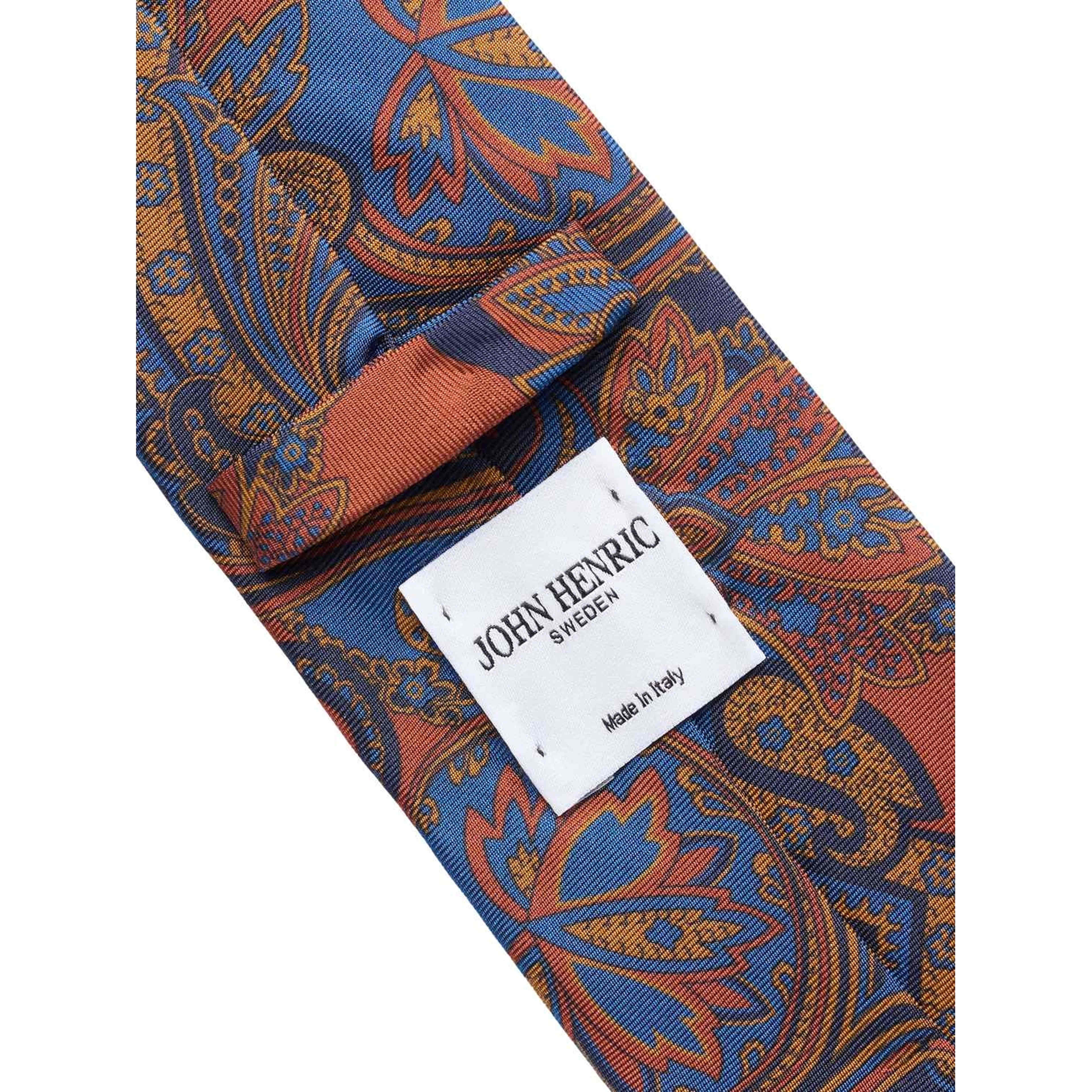 Tie Paisley