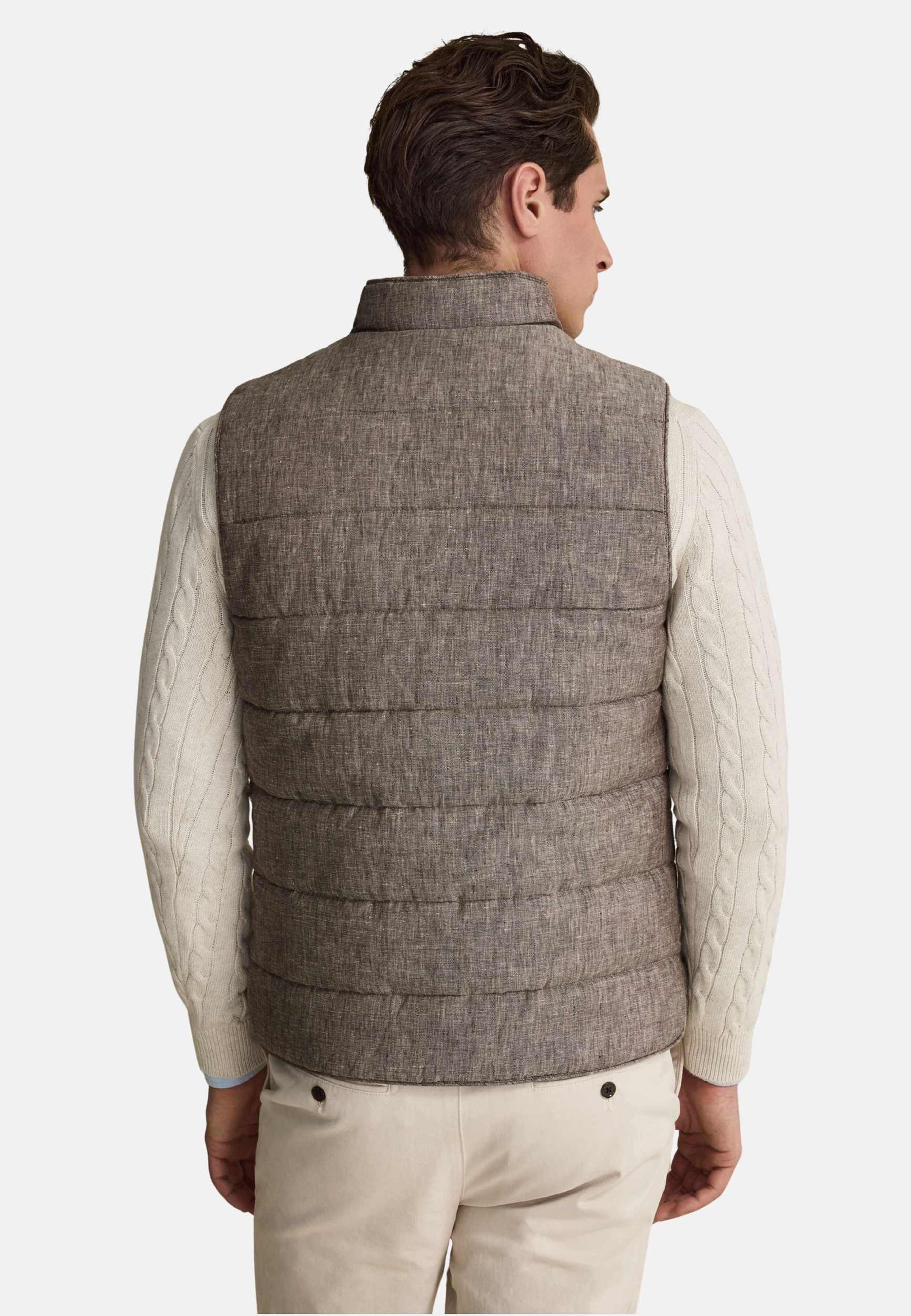 Linen Padded Vest, från John Henric, i färgen brown. Klicka för att öppna bilden i stort format