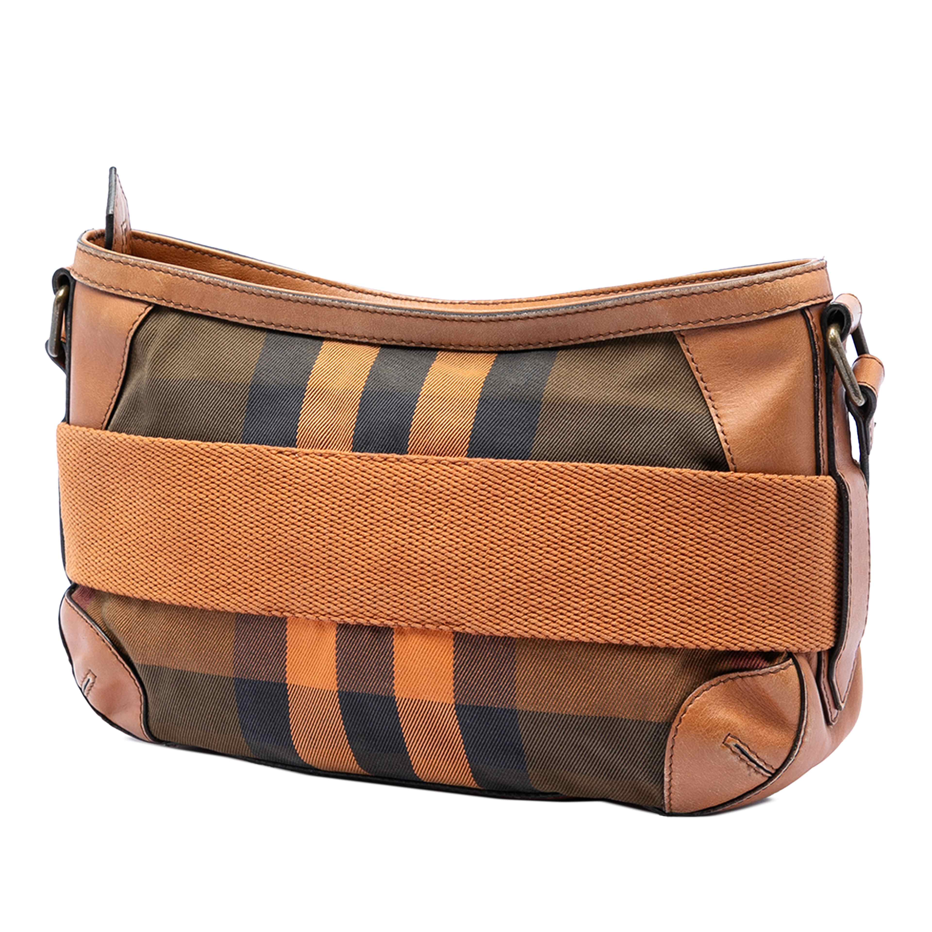 Burberry Mega Check Canvas And Leather Belted Crossbody, från Luxclusif, i färgen brown. Klicka för att öppna bilden i stort format