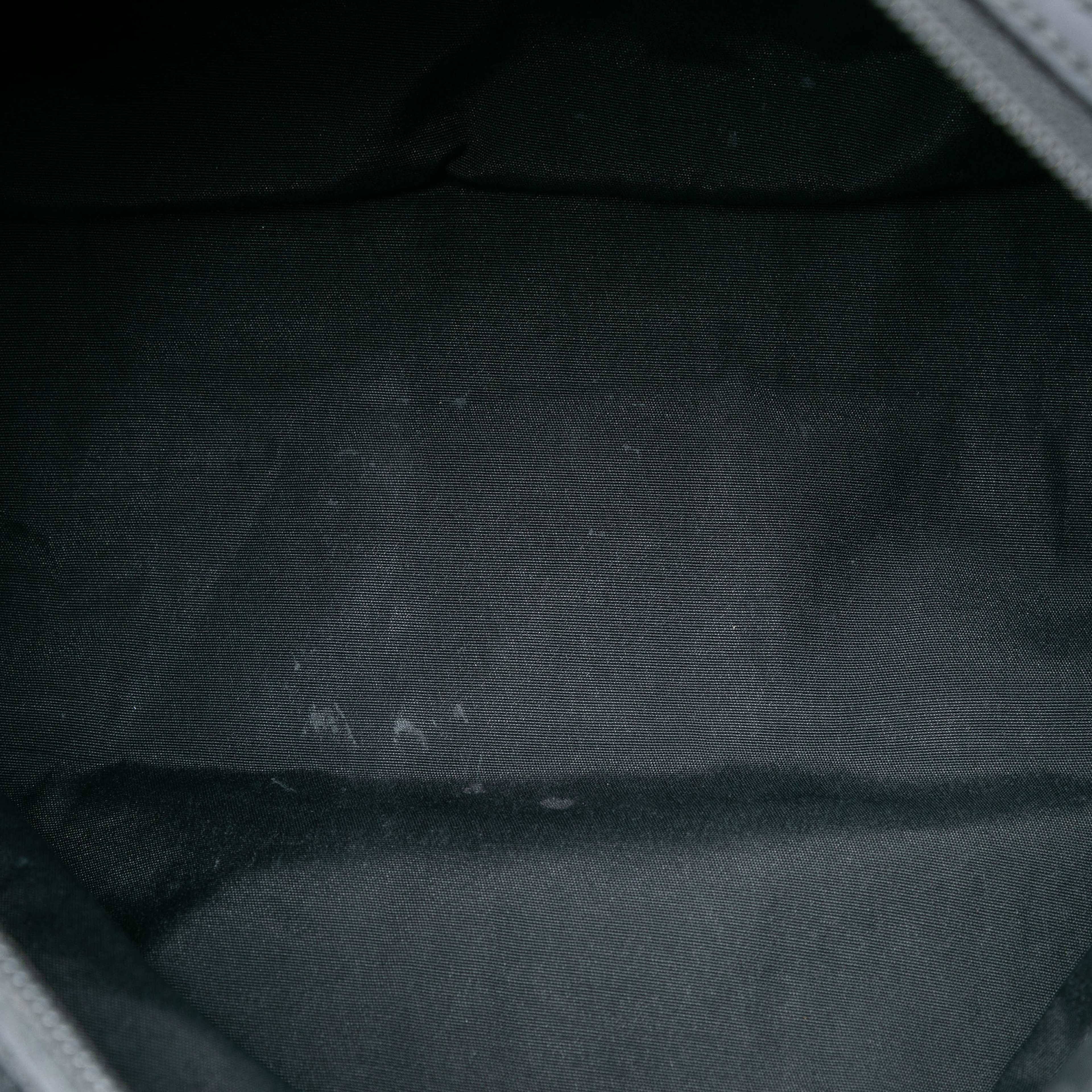 Gucci Guccissima Trimmed Suede Boston Bag, från Luxclusif, i färgen black. Klicka för att öppna bilden i stort format