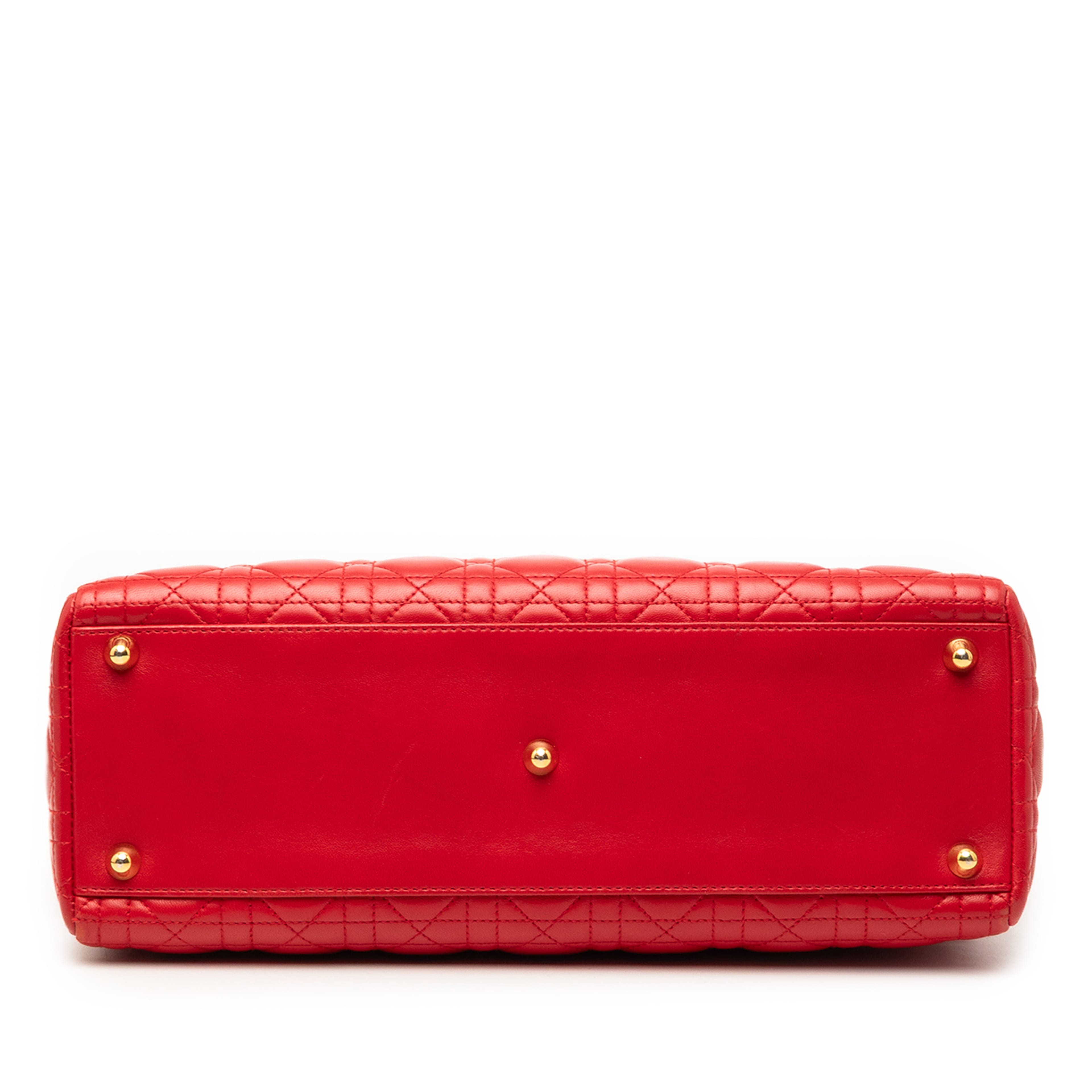 Dior Large Lambskin Cannage Lady Dior, från Luxclusif, i färgen red. Klicka för att öppna bilden i stort format