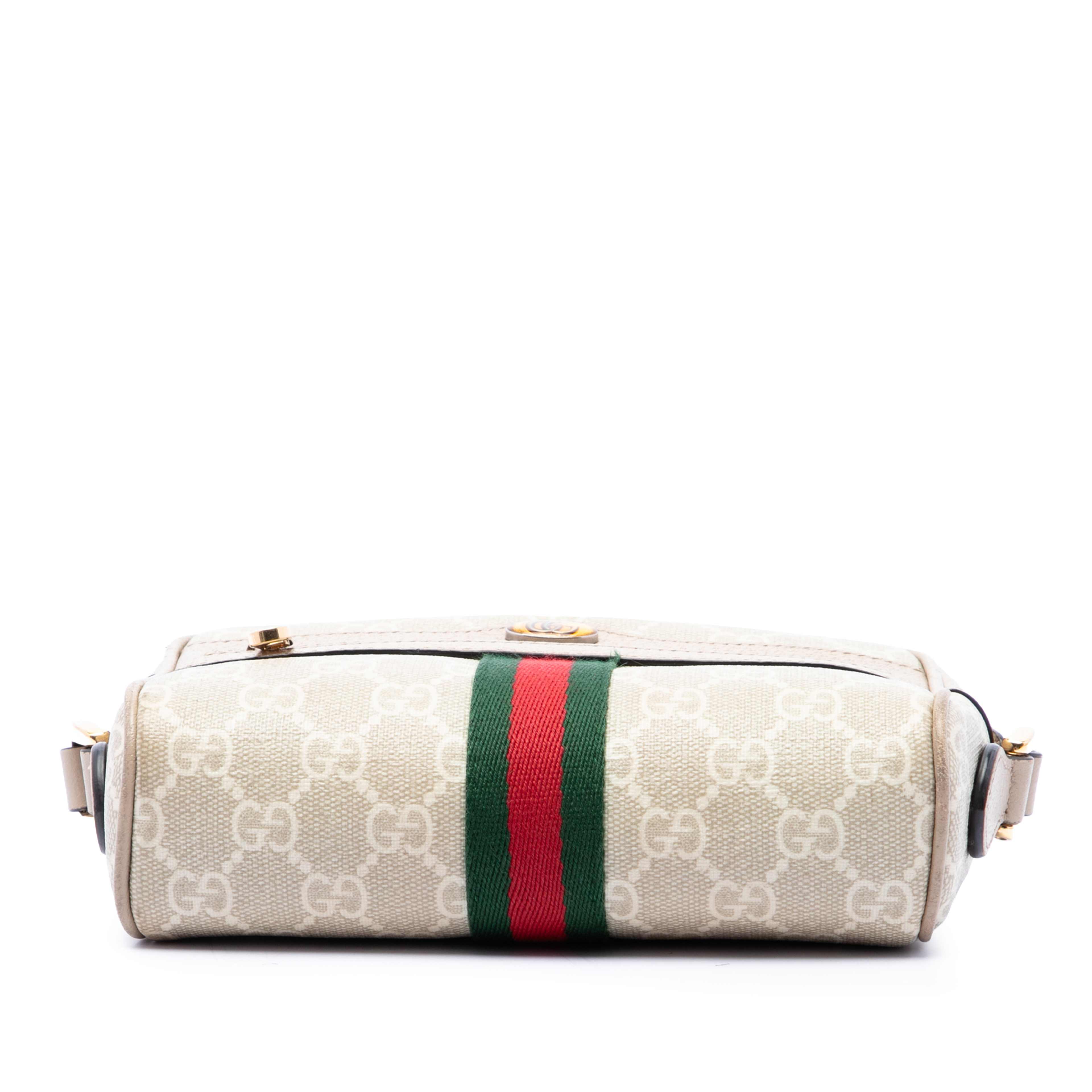 Gucci Mini Gg Supreme Web Ophidia Crossbody, från Luxclusif, i färgen beige. Klicka för att öppna bilden i stort format