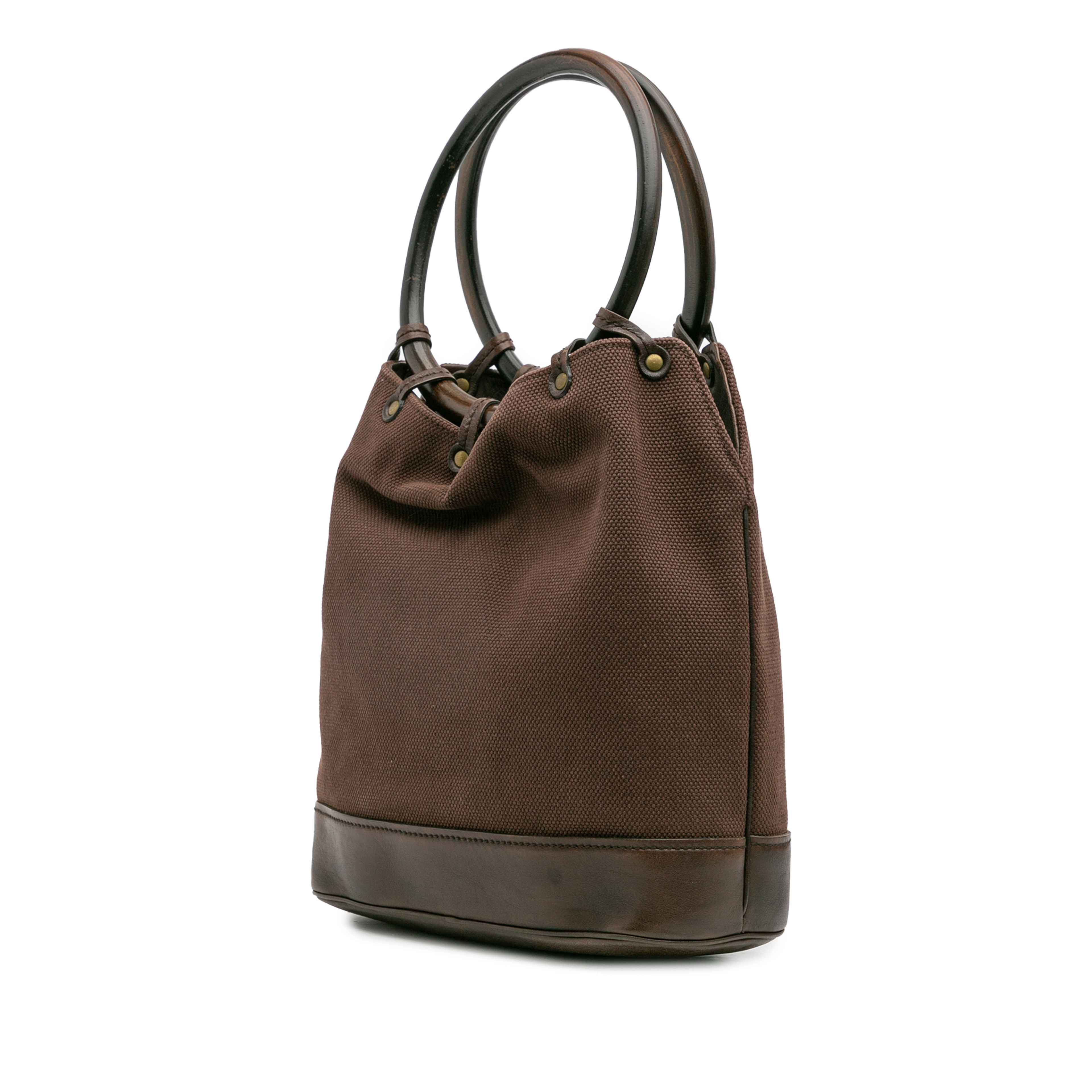 Gucci Canvas Ring Top Handle Bag, från Luxclusif, i färgen dark brown. Klicka för att öppna bilden i stort format