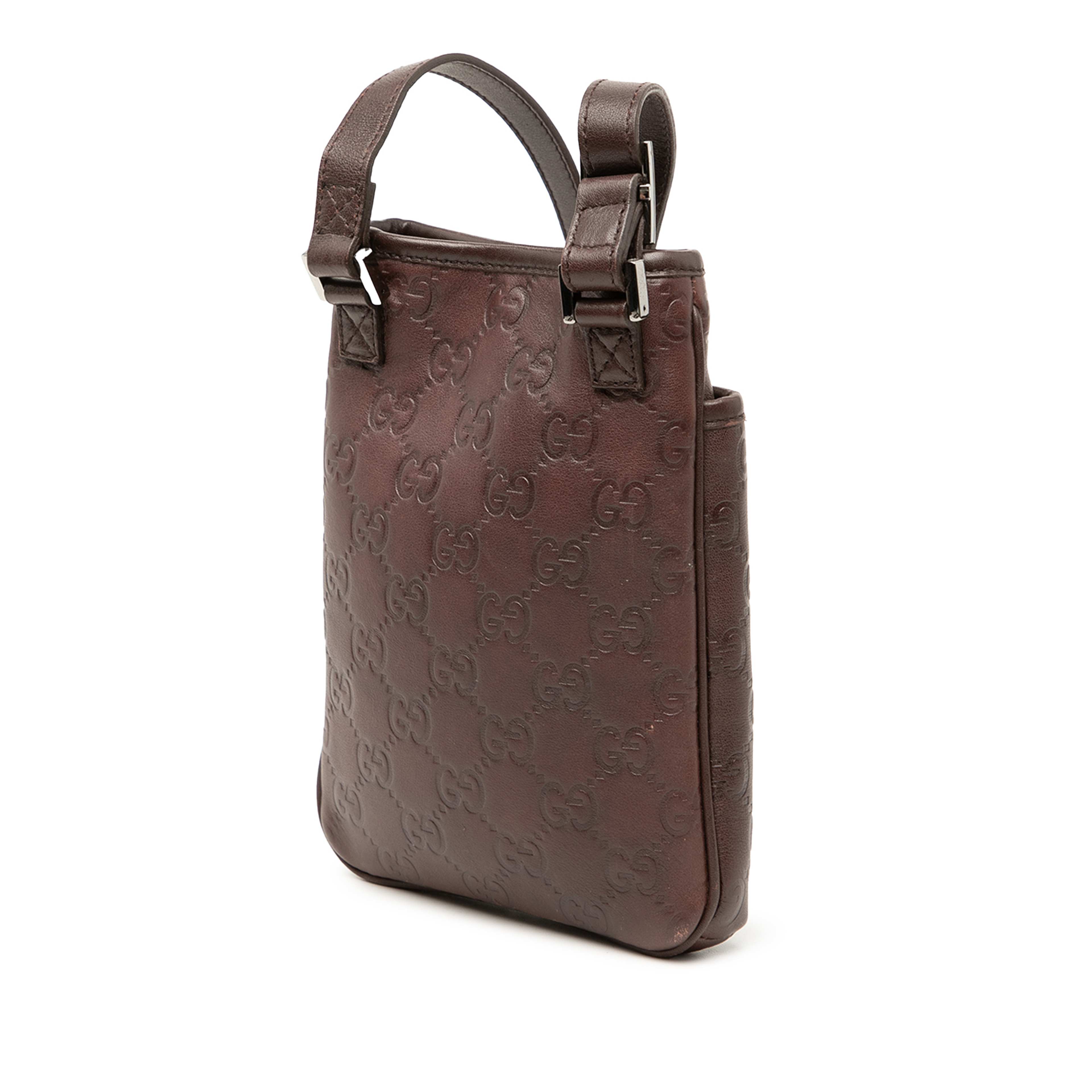 Gucci Guccissima Crossbody, från Luxclusif, i färgen brun. Klicka för att öppna bilden i stort format