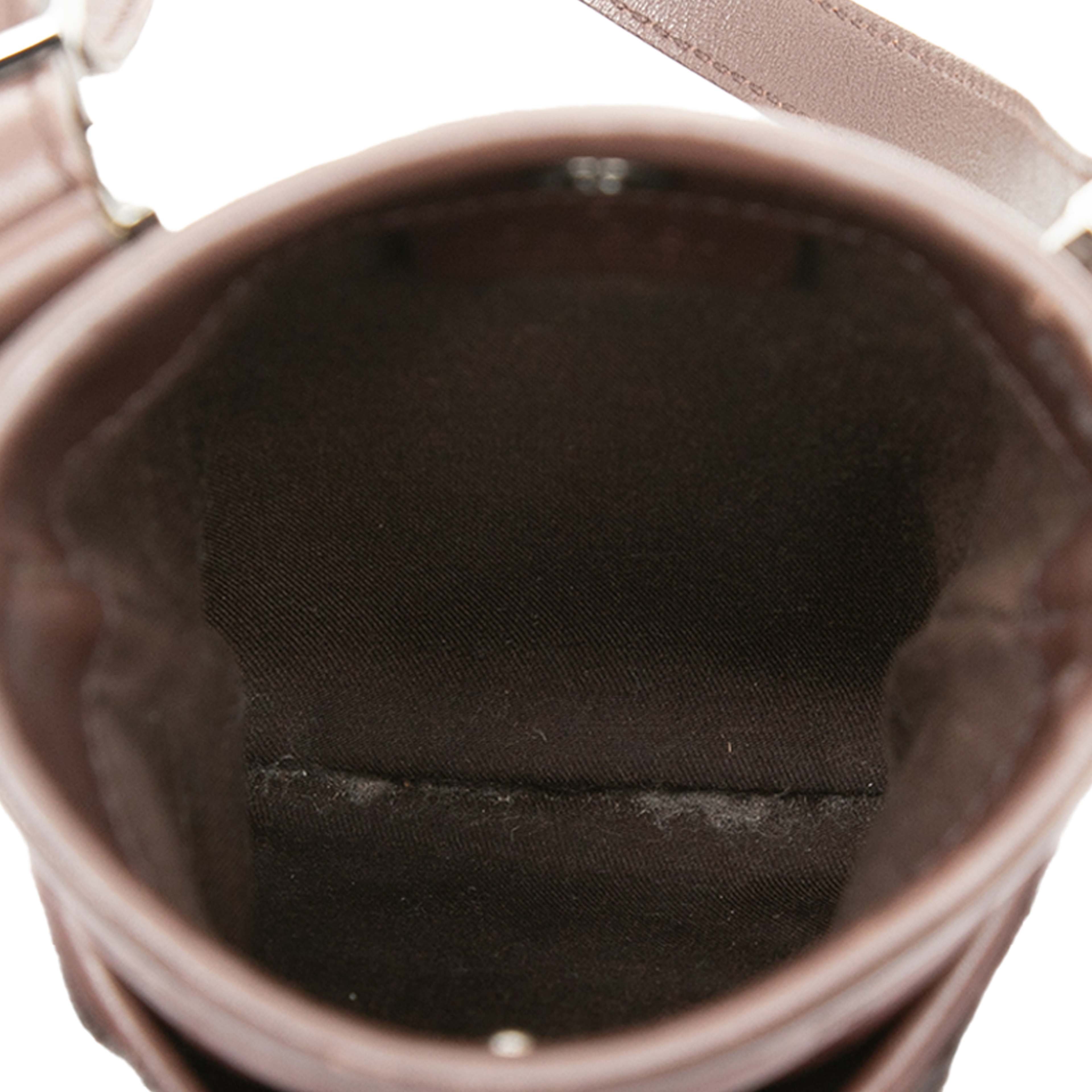 Gucci Guccissima Crossbody, från Luxclusif, i färgen brown. Klicka för att öppna bilden i stort format