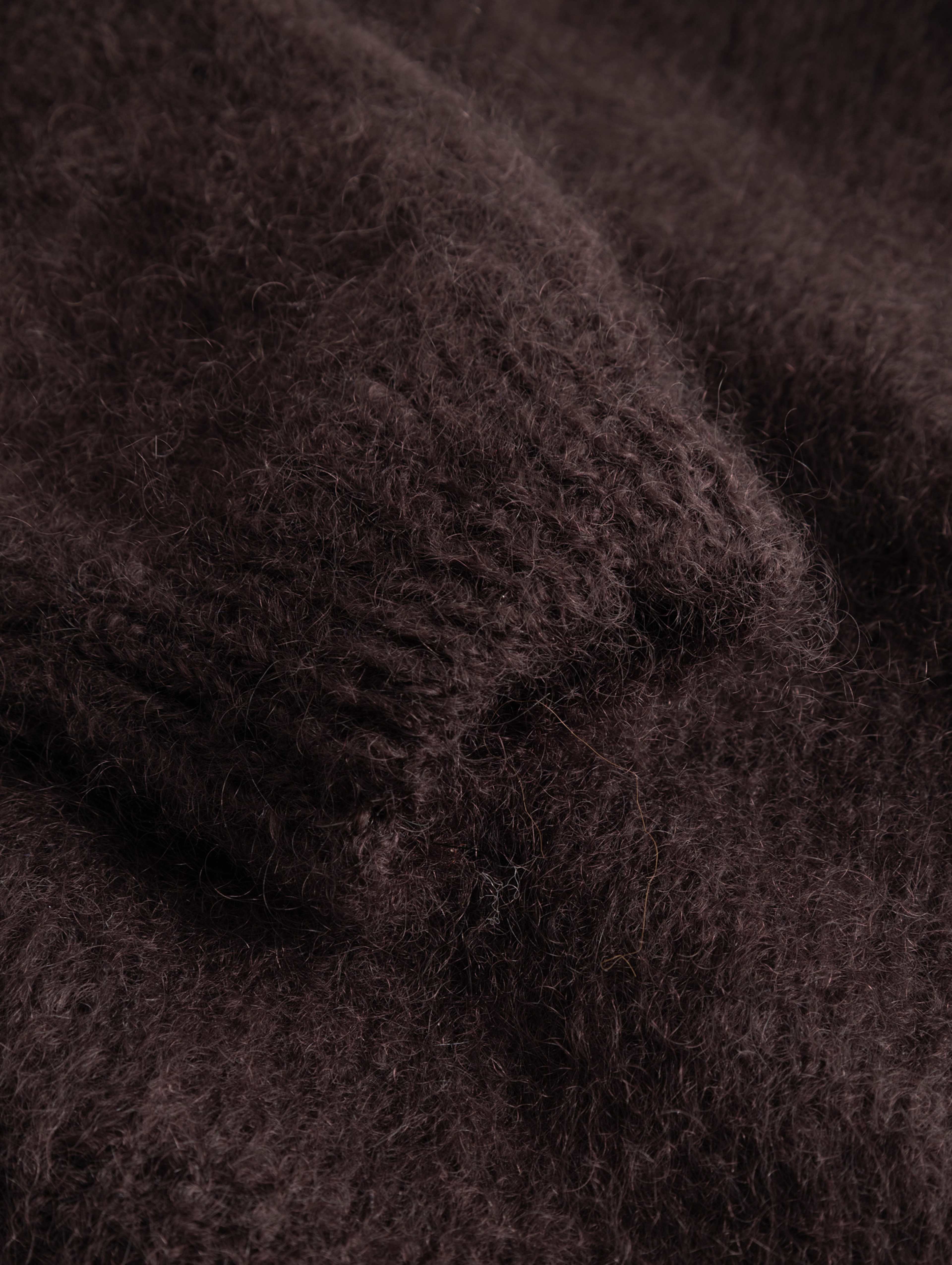 N-latora Mohair Knit, från Noella, i färgen dark brown chocolate. Klicka för att öppna bilden i stort format