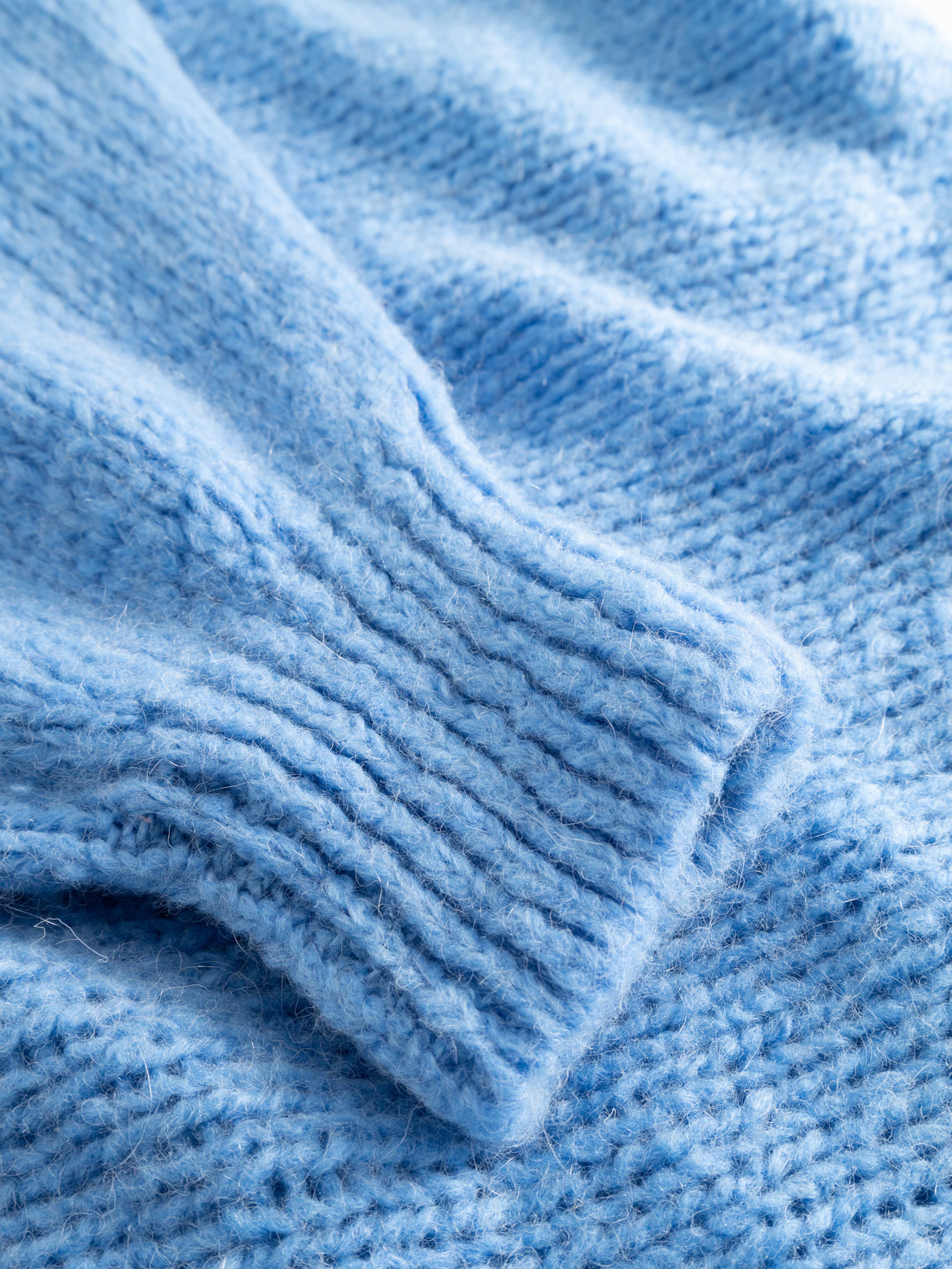 Fora Sticka Cardigan