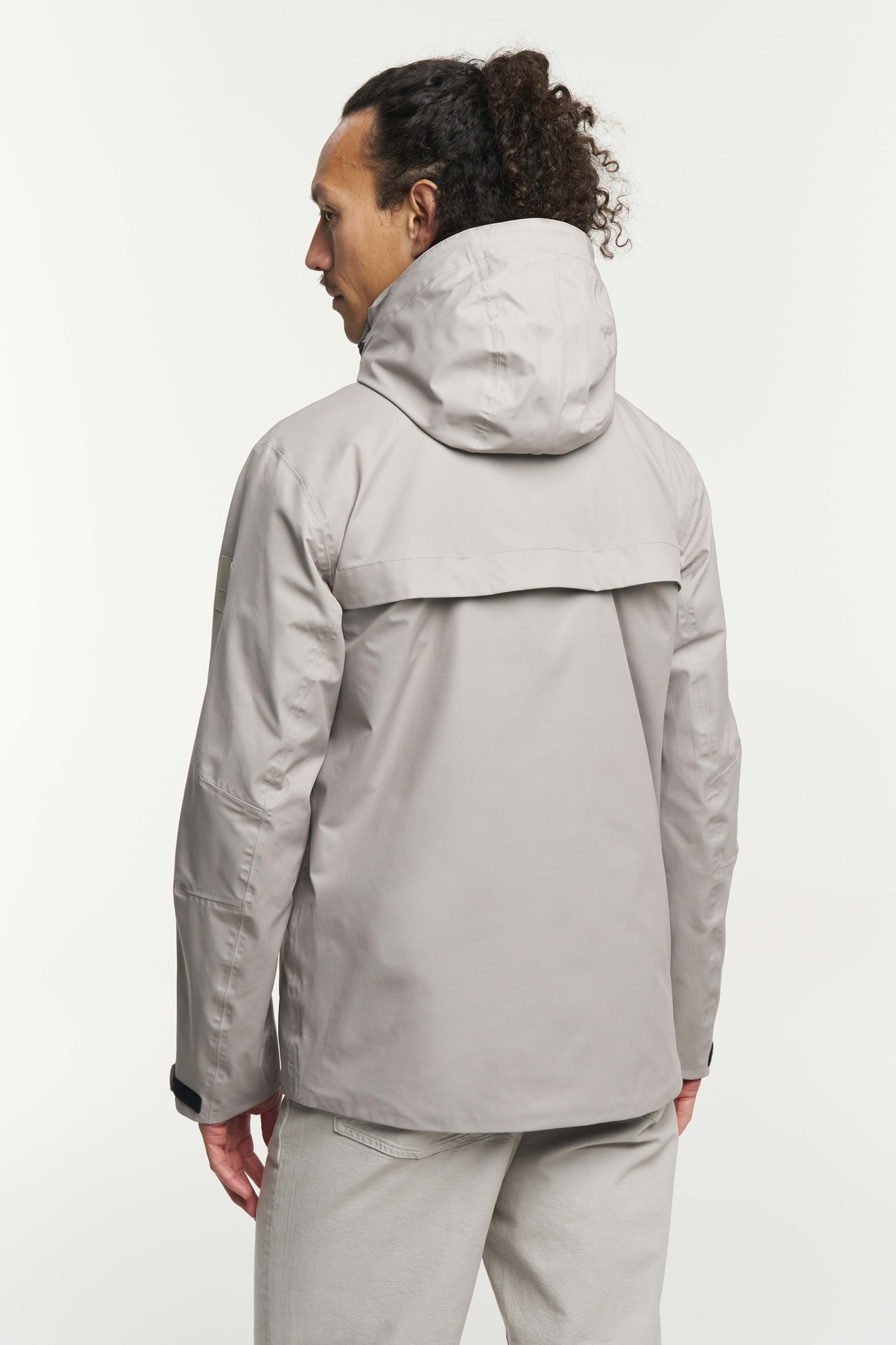 Cloudburst Jacket Men, från Tenson, i färgen beige. Klicka för att öppna bilden i stort format