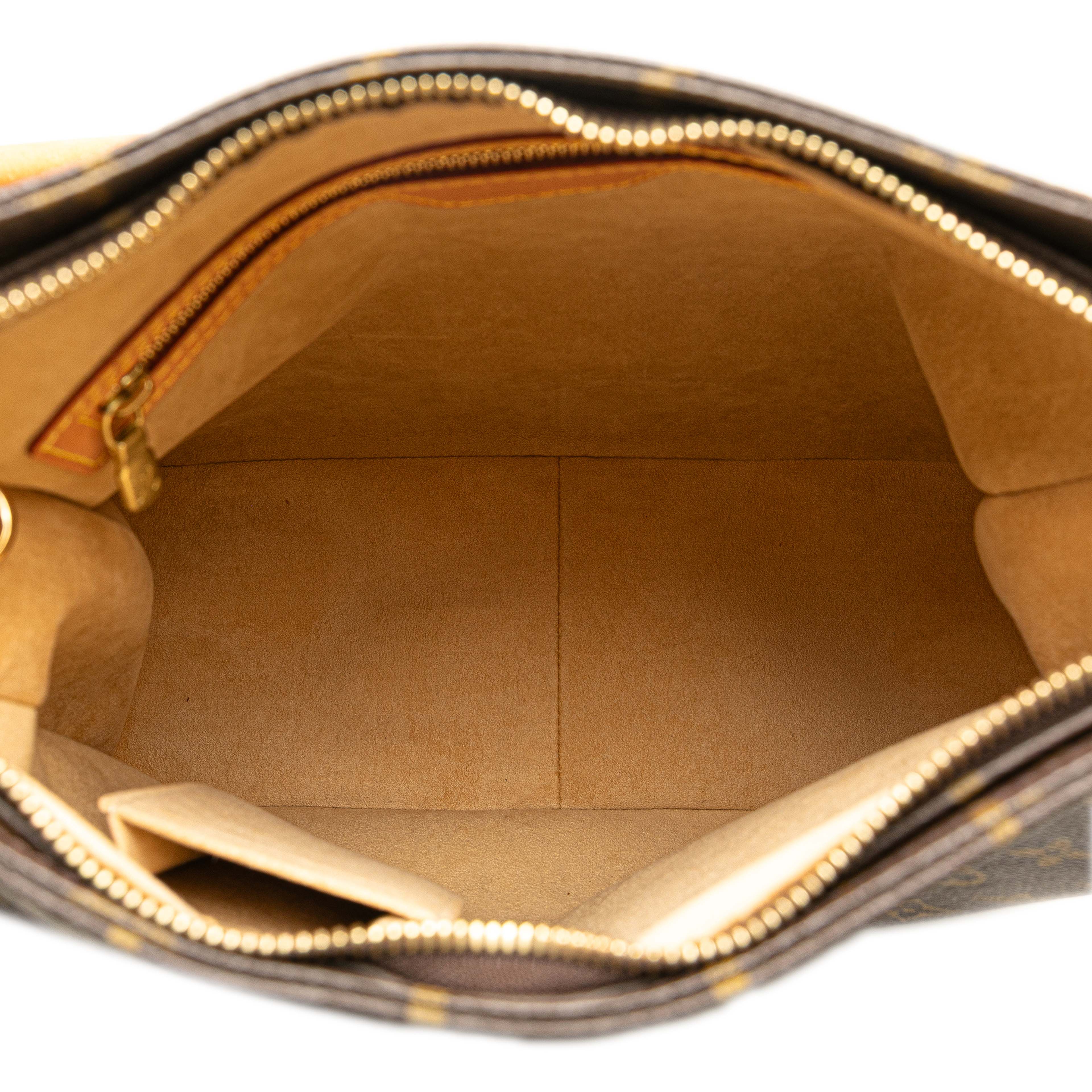 Louis Vuitton Monogram Looping Gm, från Luxclusif, i färgen brown. Klicka för att öppna bilden i stort format