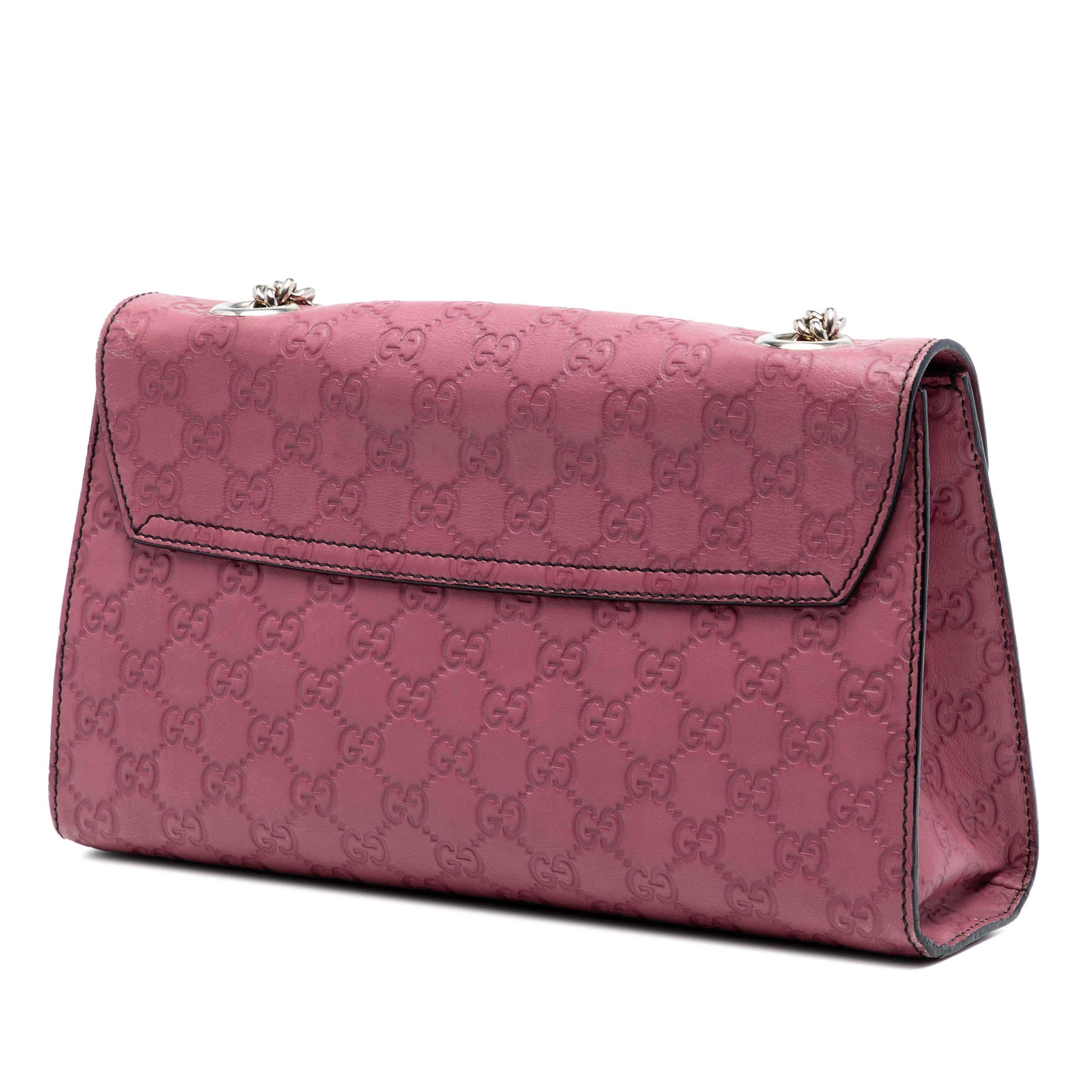 Gucci Medium Guccissima Emily Shoulder Bag, från Luxclusif, i färgen pink. Klicka för att öppna bilden i stort format