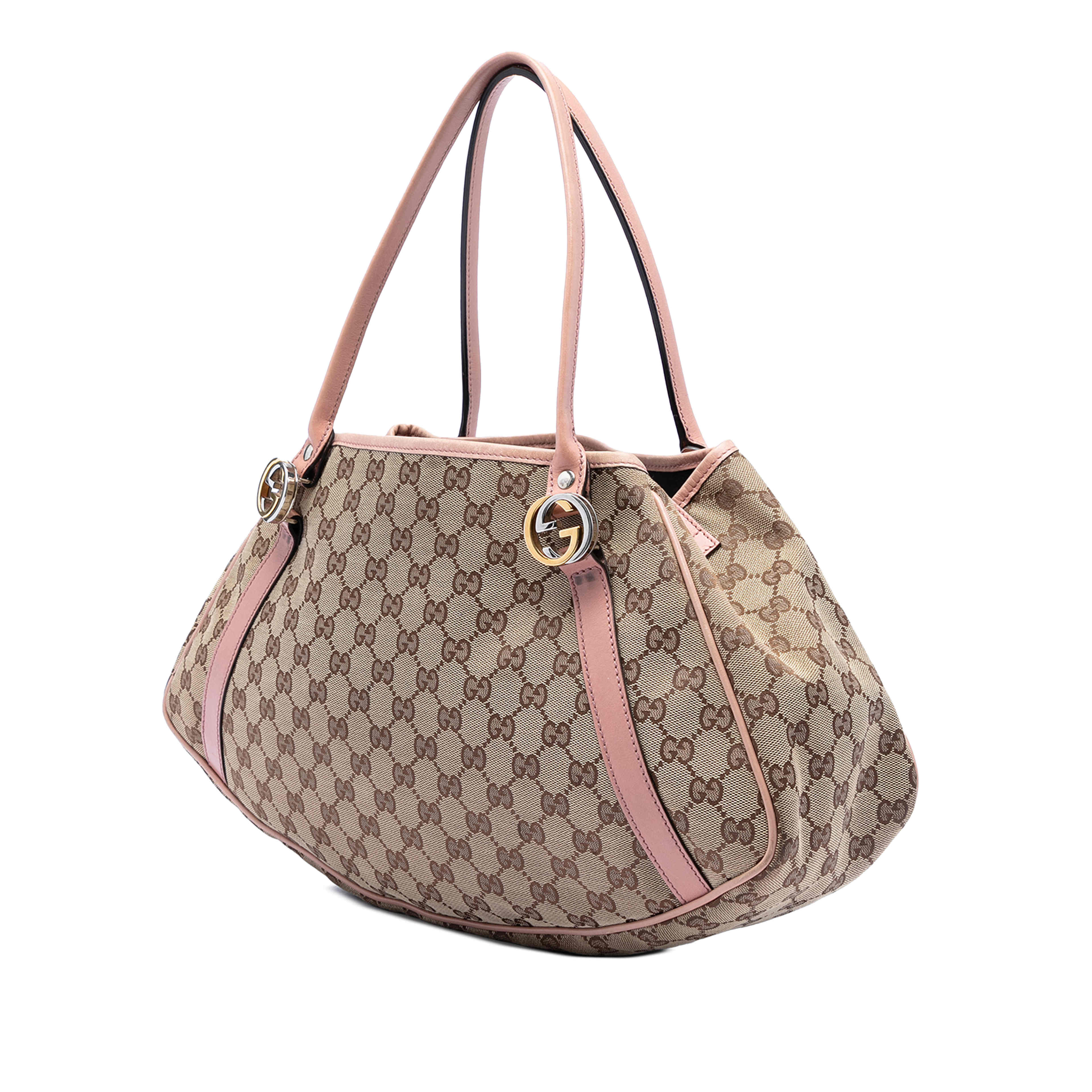Gucci Gg Canvas Twins Shoulder Bag, från Luxclusif, i färgen beige. Klicka för att öppna bilden i stort format