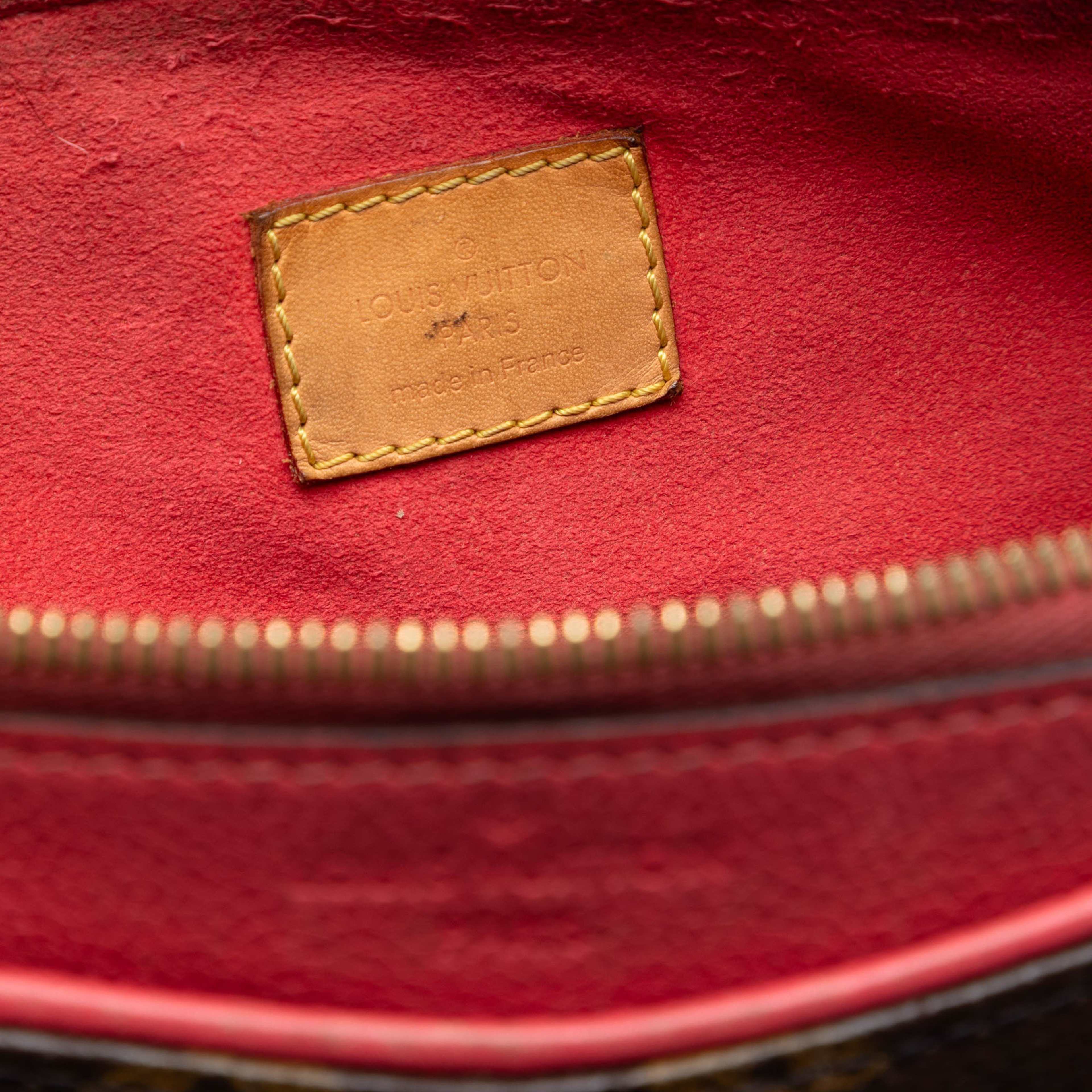 Louis Vuitton Monogram Pallas Mm, från Luxclusif, i färgen brun. Klicka för att öppna bilden i stort format