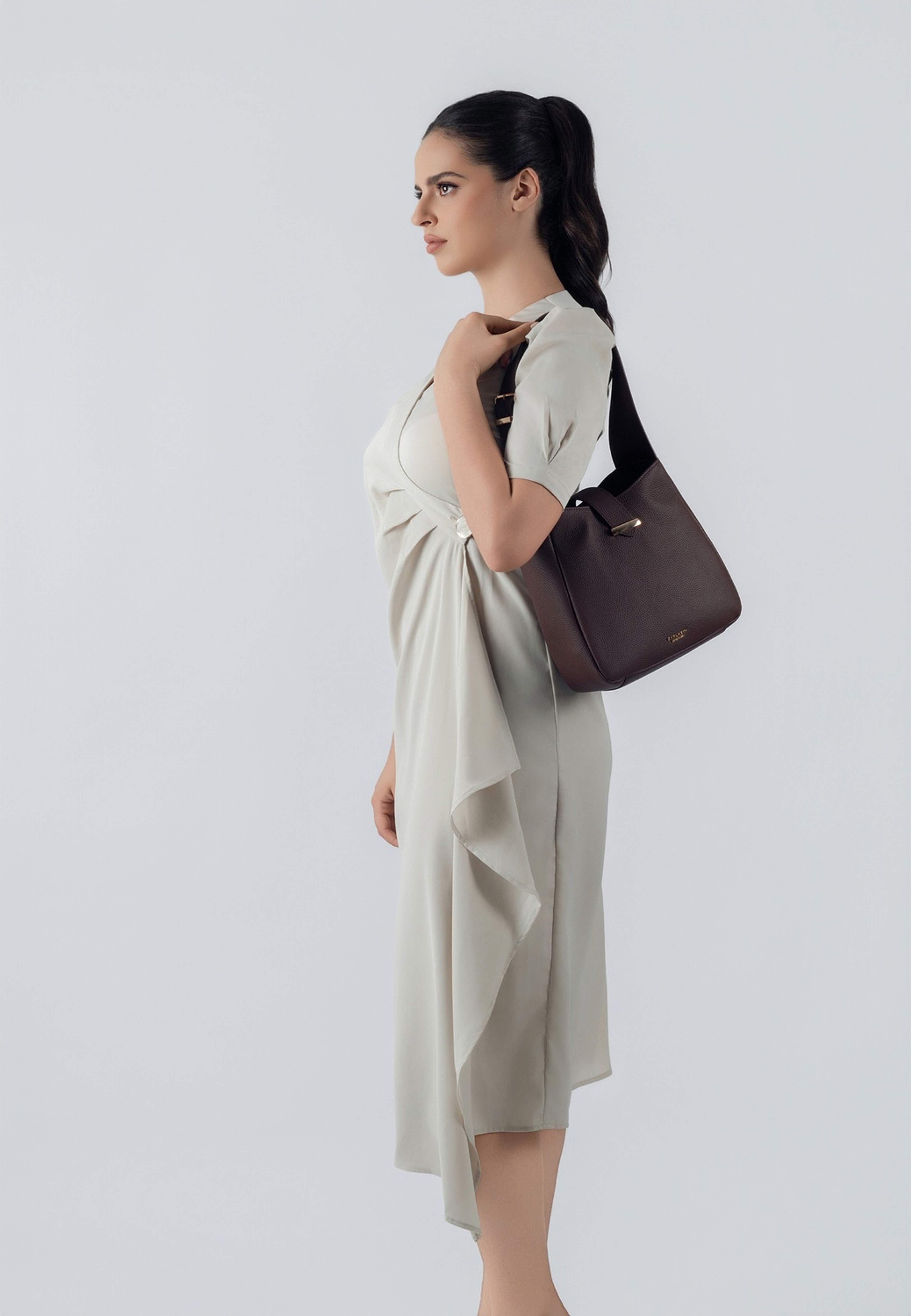 Emily Handväska Läder, från Carlheim, i färgen brun. Klicka för att öppna bilden i stort format