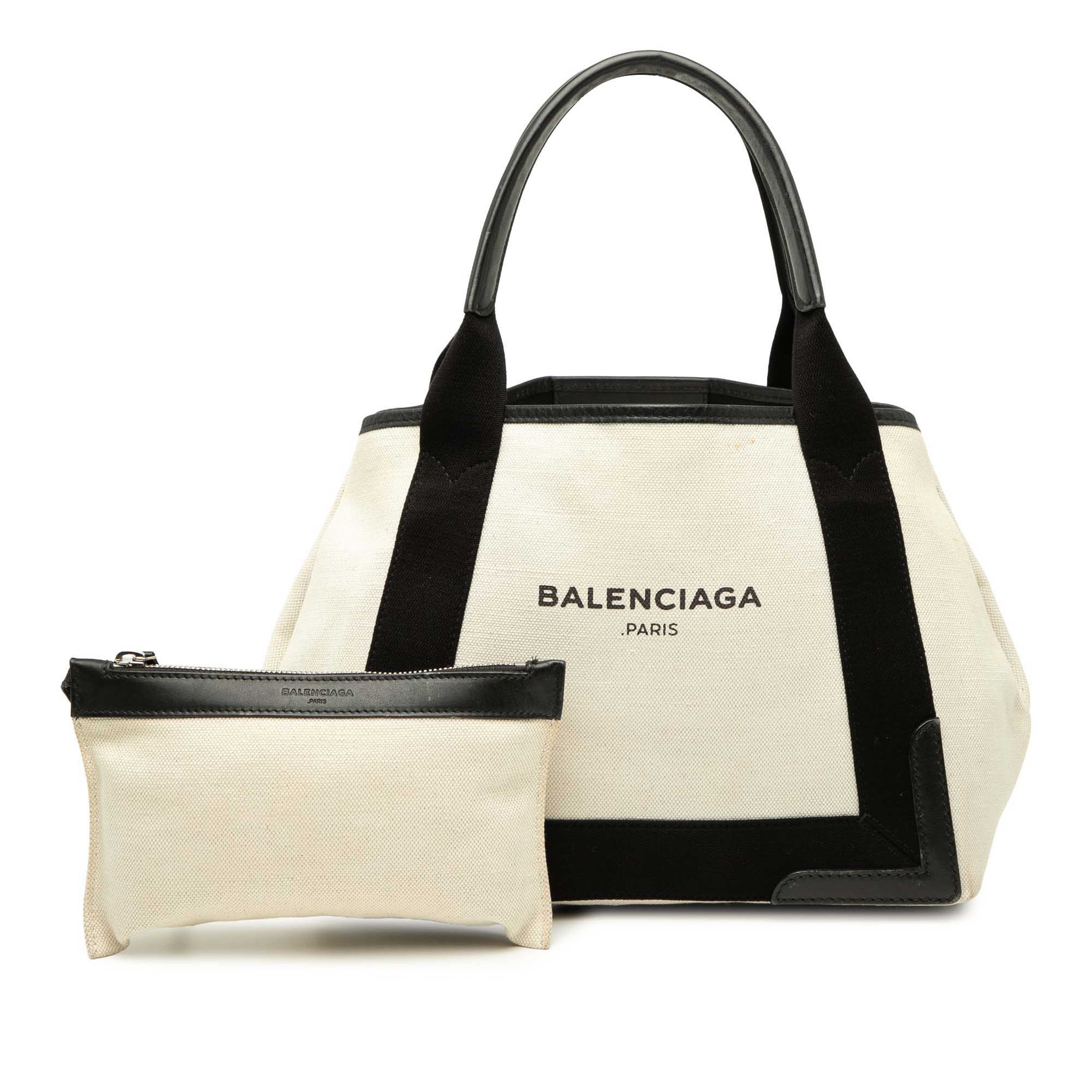 Balenciaga Canvas Navy Cabas Tote S, från Luxclusif, i färgen vit. Klicka för att öppna bilden i stort format