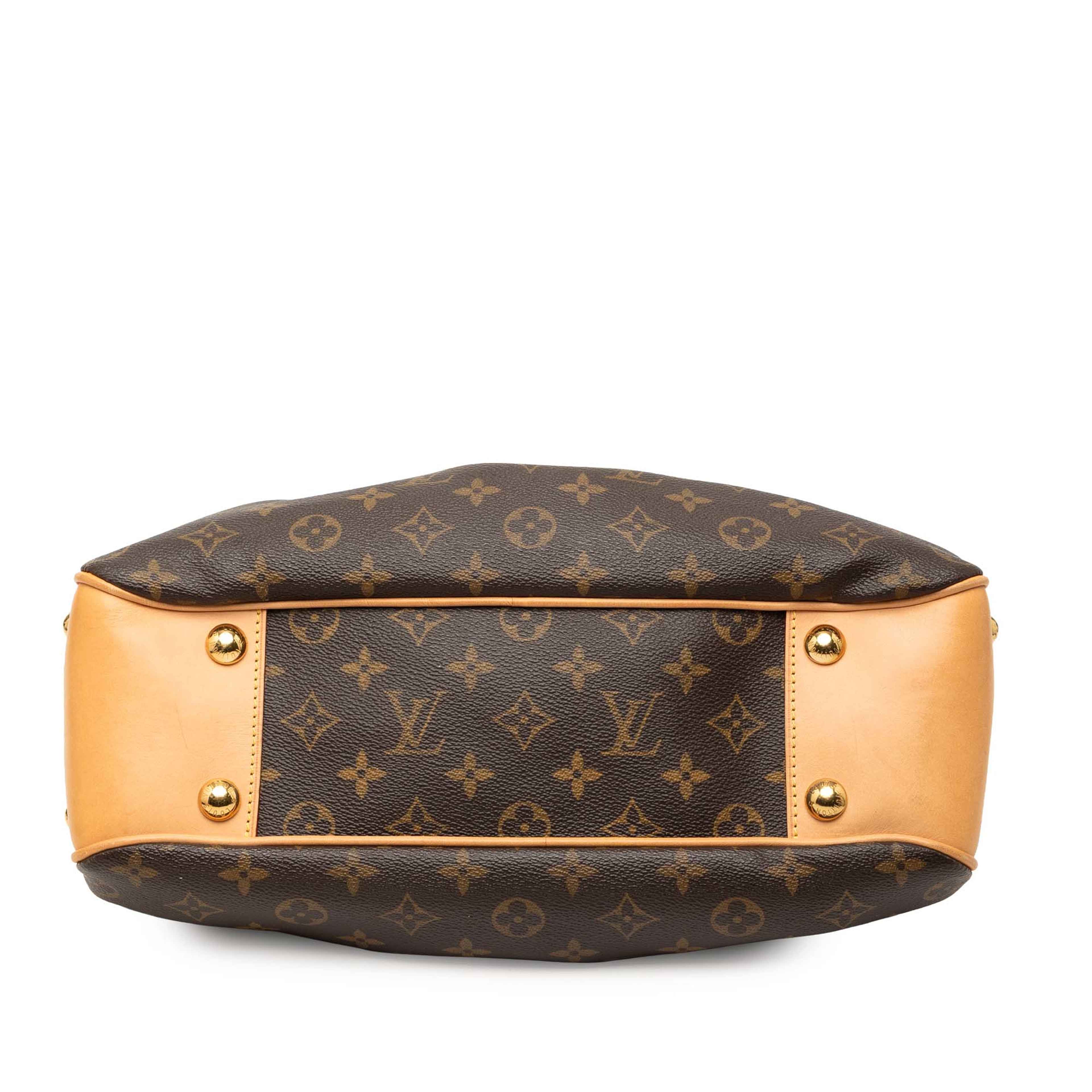 Louis Vuitton Monogram Boetie Pm, från Luxclusif, i färgen brown. Klicka för att öppna bilden i stort format