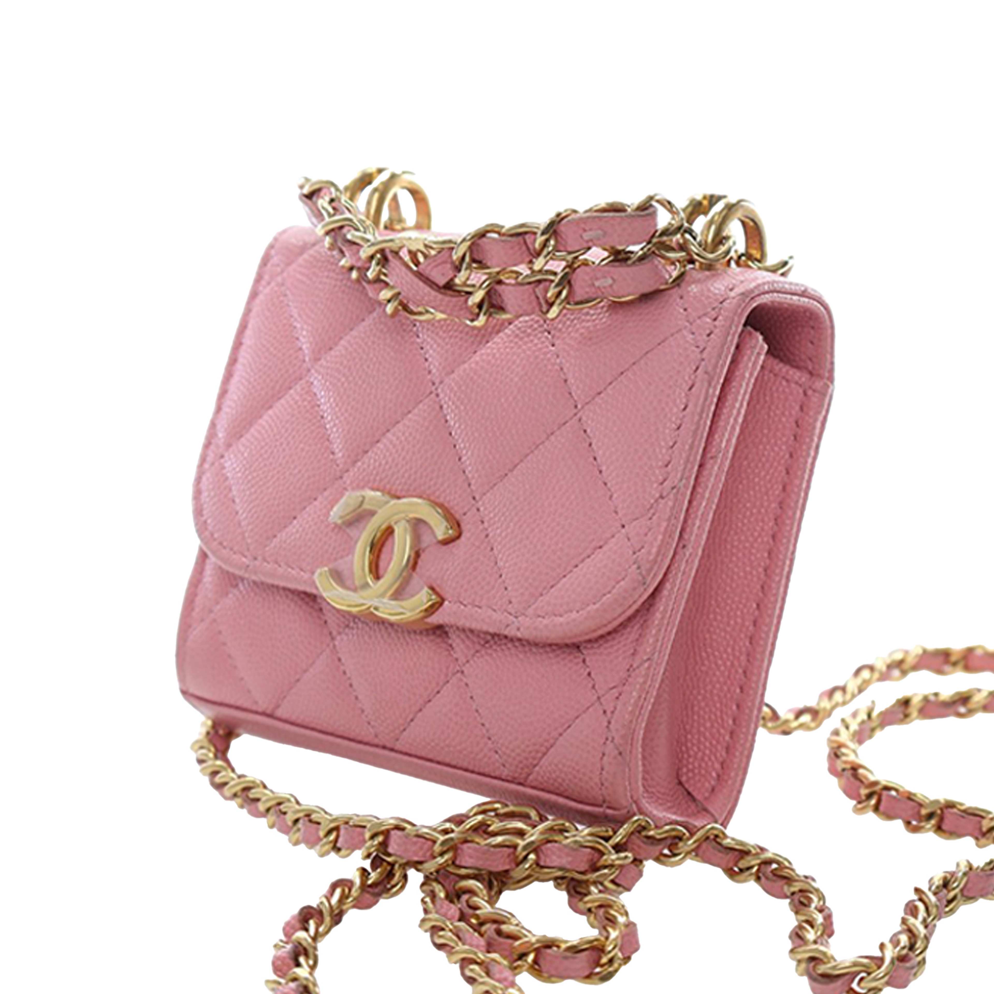 Chanel Mini Cc Quilted Caviar Top Handle Clutch With Chain, från Luxclusif, i färgen pink. Klicka för att öppna bilden i stort format