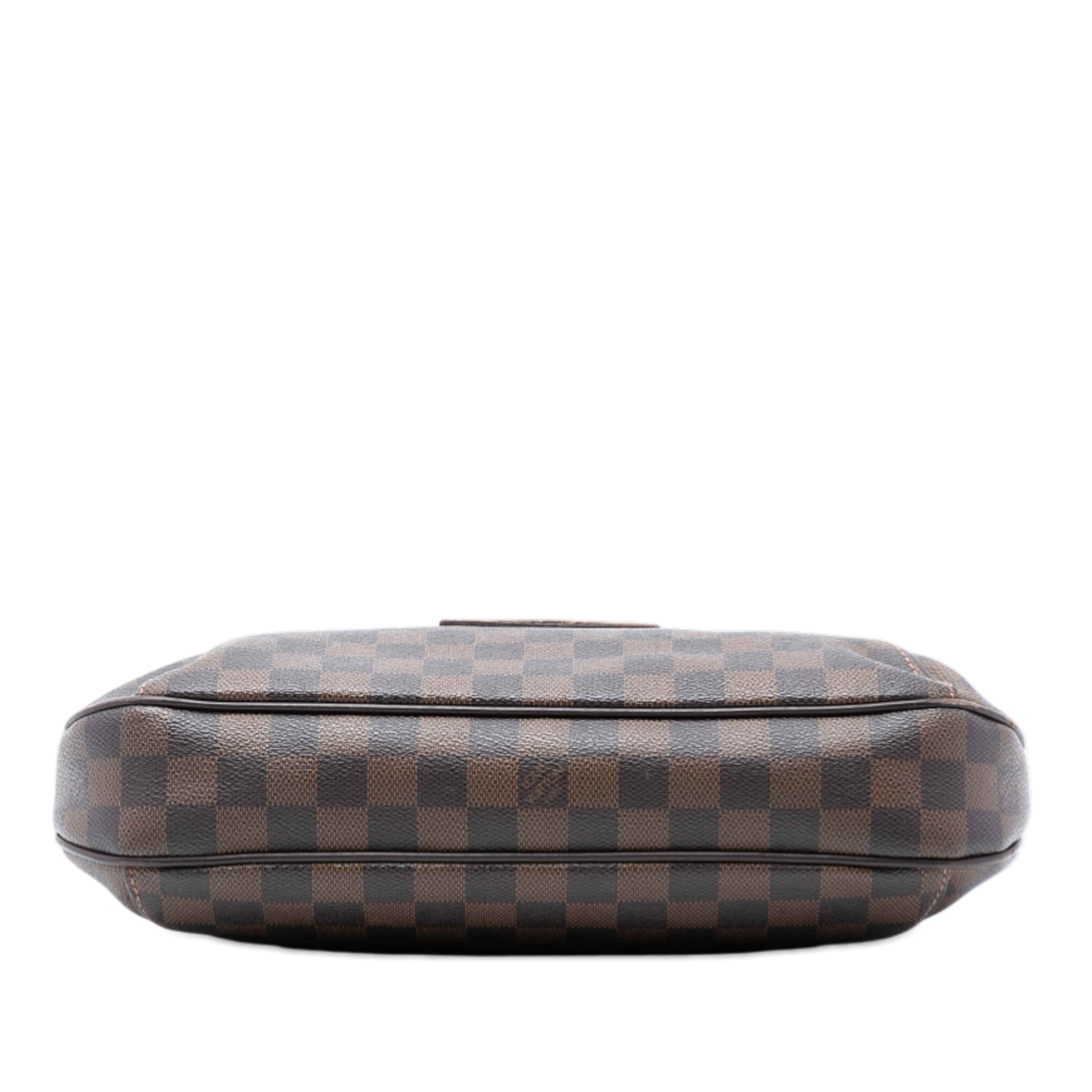 Louis Vuitton Damier Ebene Thames Pm, från Luxclusif, i färgen brown. Klicka för att öppna bilden i stort format