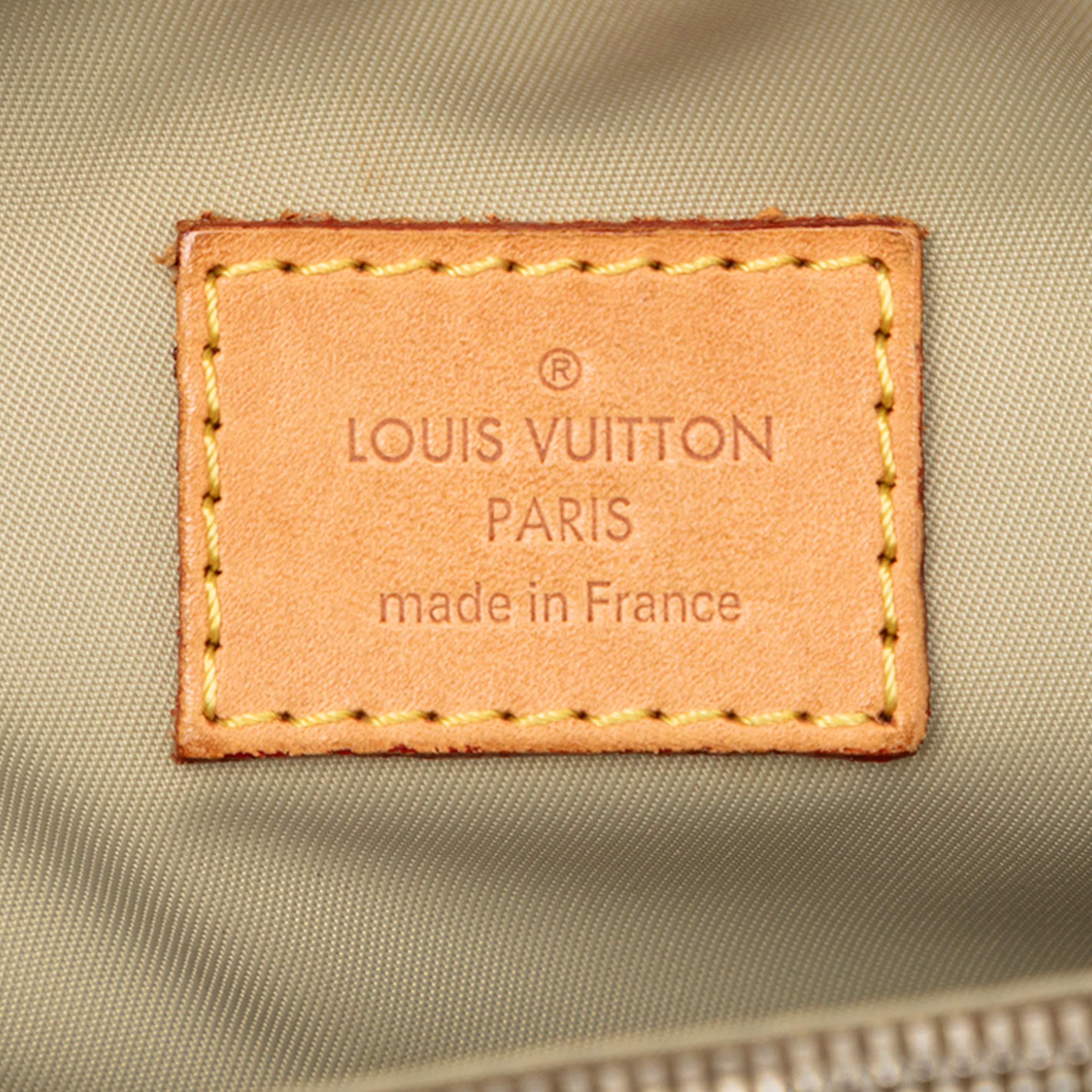 Louis Vuitton Damier Geant Acrobat, från Luxclusif, i färgen brown. Klicka för att öppna bilden i stort format