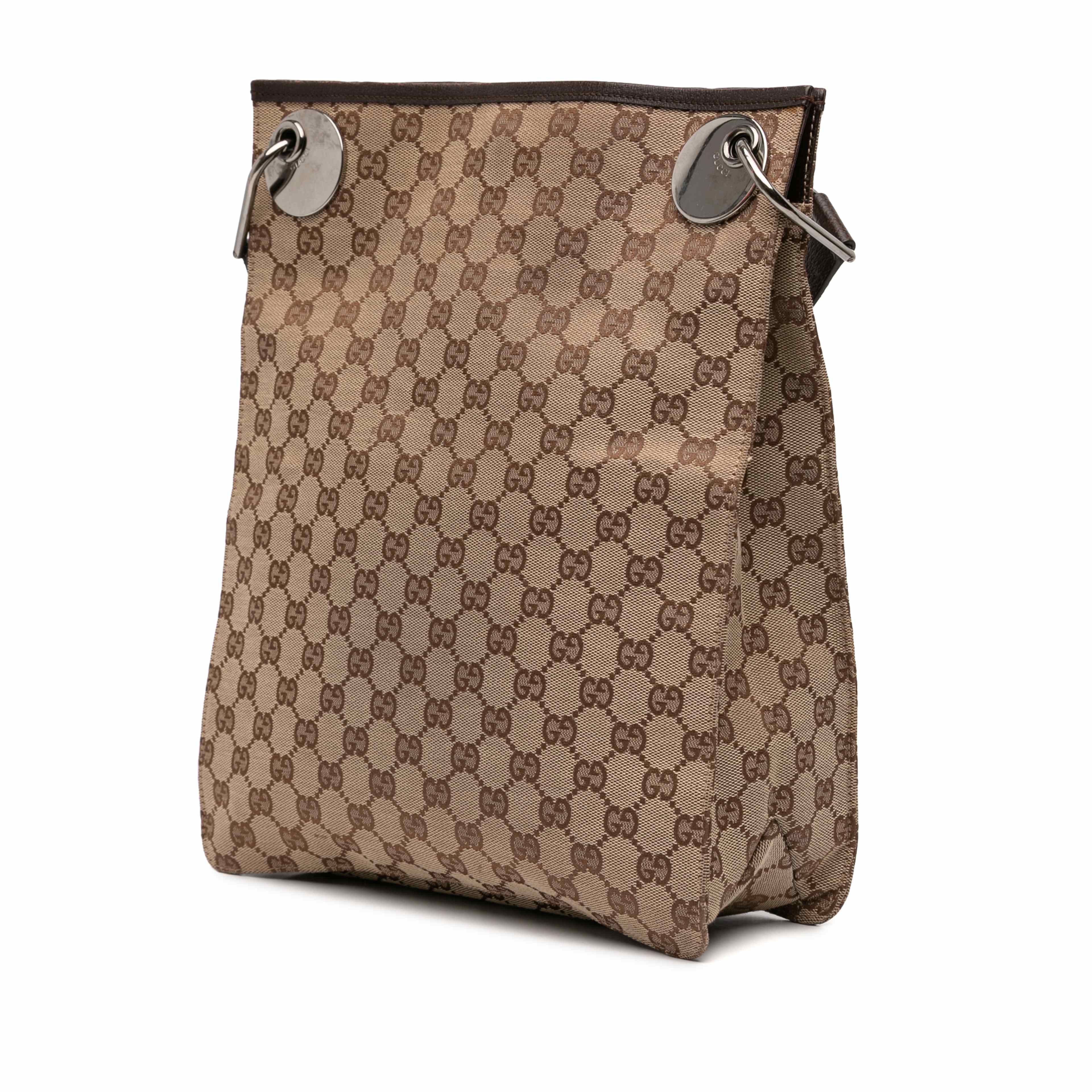 Gucci Gg Canvas Eclipse Crossbody, från Luxclusif, i färgen beige. Klicka för att öppna bilden i stort format