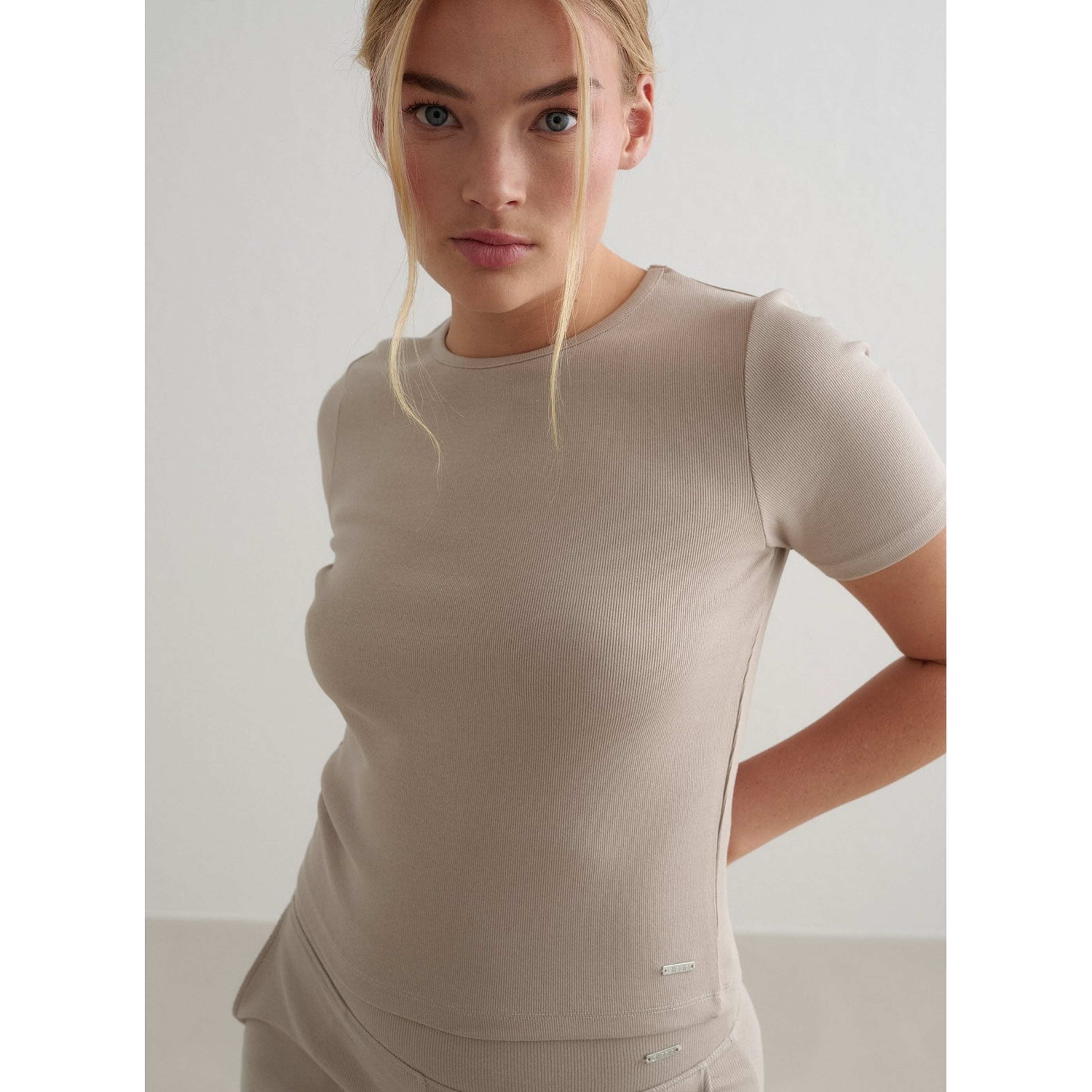 Dark Clay Ease Ribbed Short Sleeve