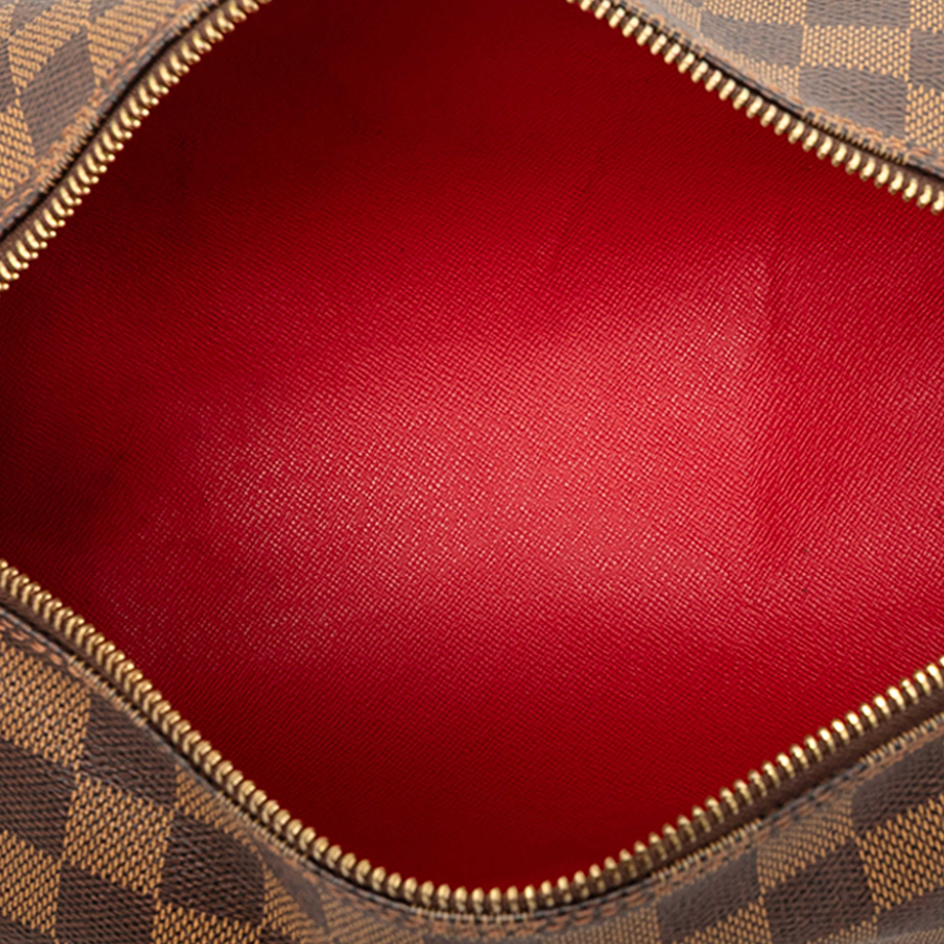 Louis Vuitton Damier Ebene Papillon 30, från Luxclusif, i färgen brown. Klicka för att öppna bilden i stort format