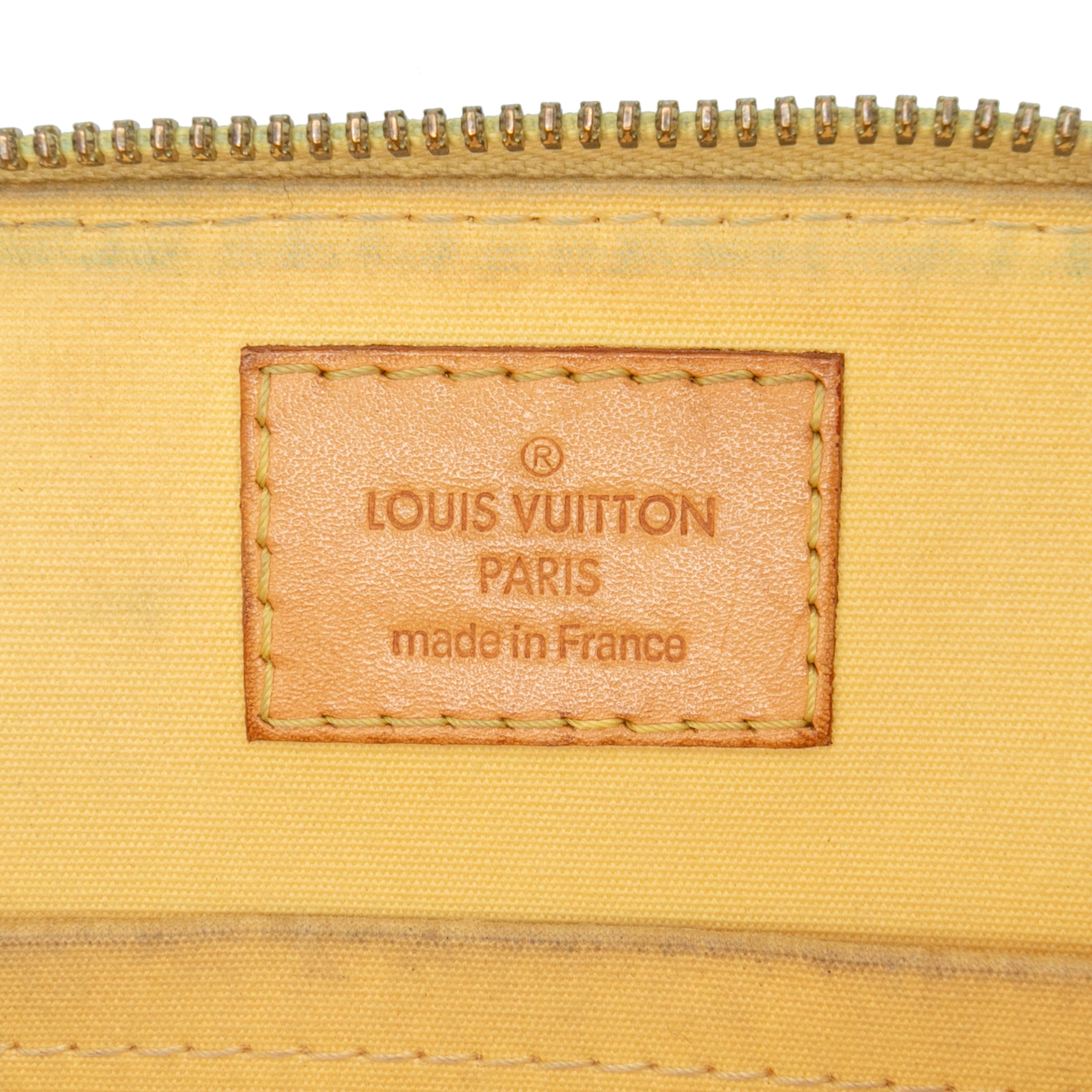 Louis Vuitton Monogram Vernis Alma Bb, från Luxclusif, i färgen yellow. Klicka för att öppna bilden i stort format