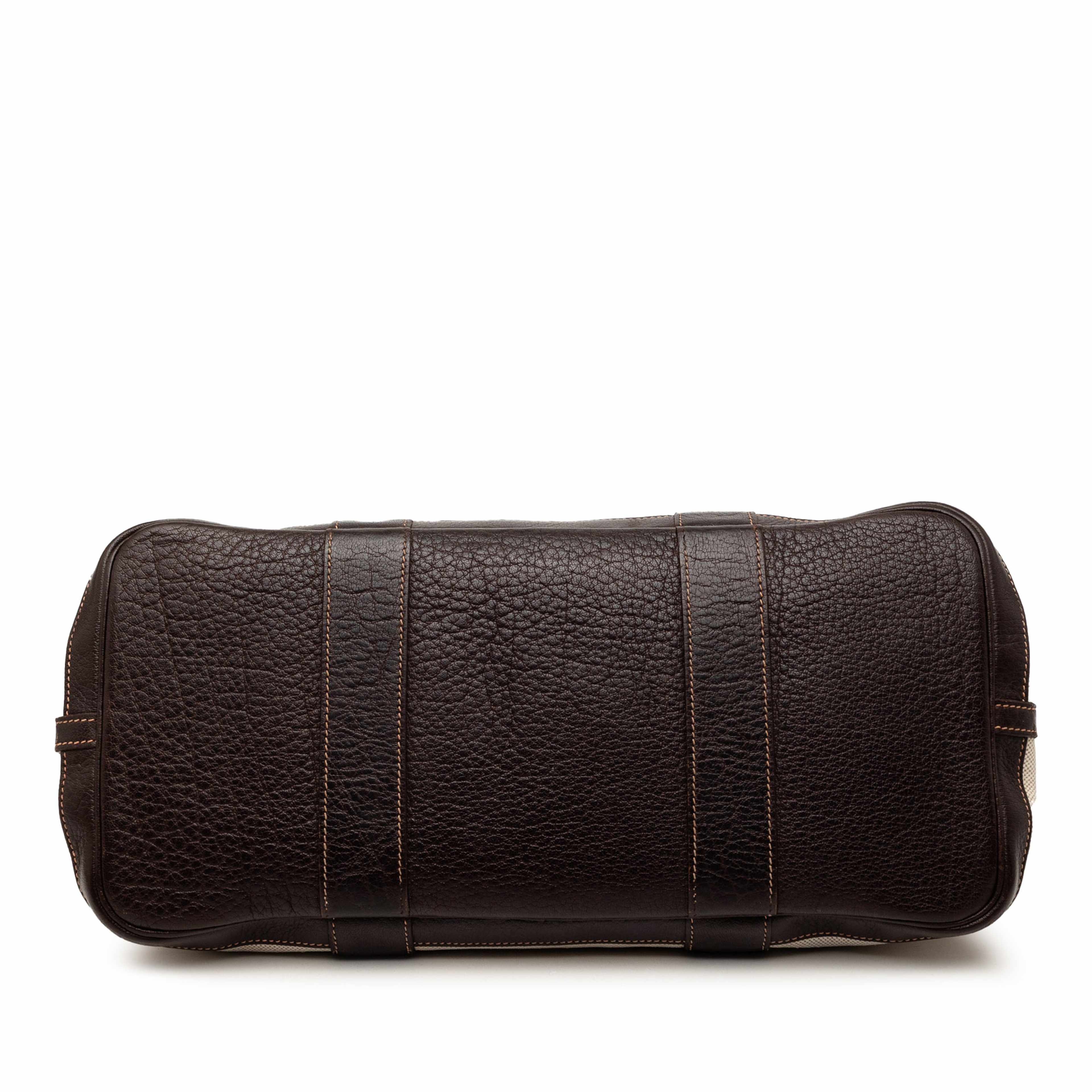 Hermès Toile And Negonda Garden Party 36, från Luxclusif, i färgen beige. Klicka för att öppna bilden i stort format