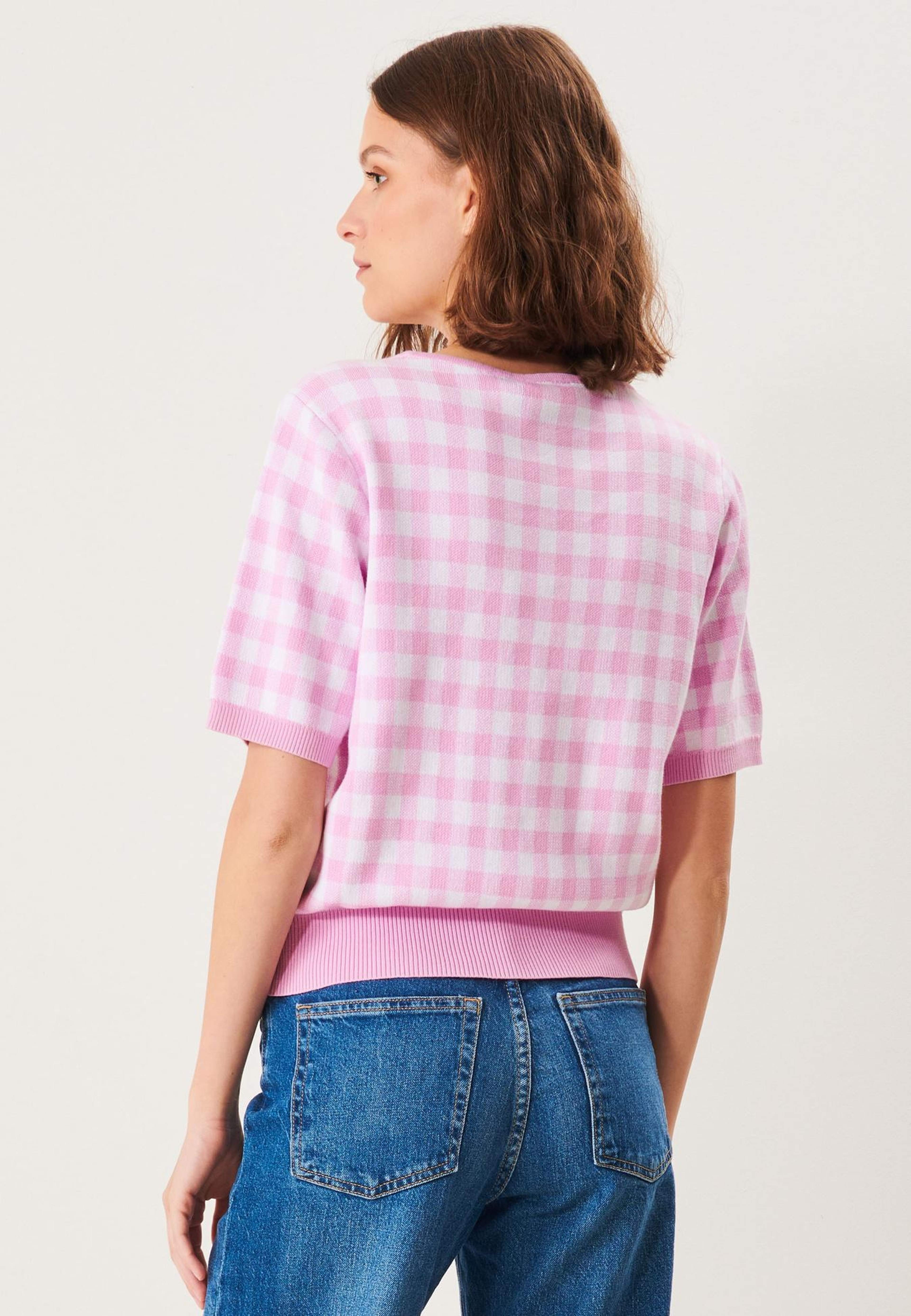 Bess Jumper - Pink, från Jumperfabriken, i färgen pink. Klicka för att öppna bilden i stort format