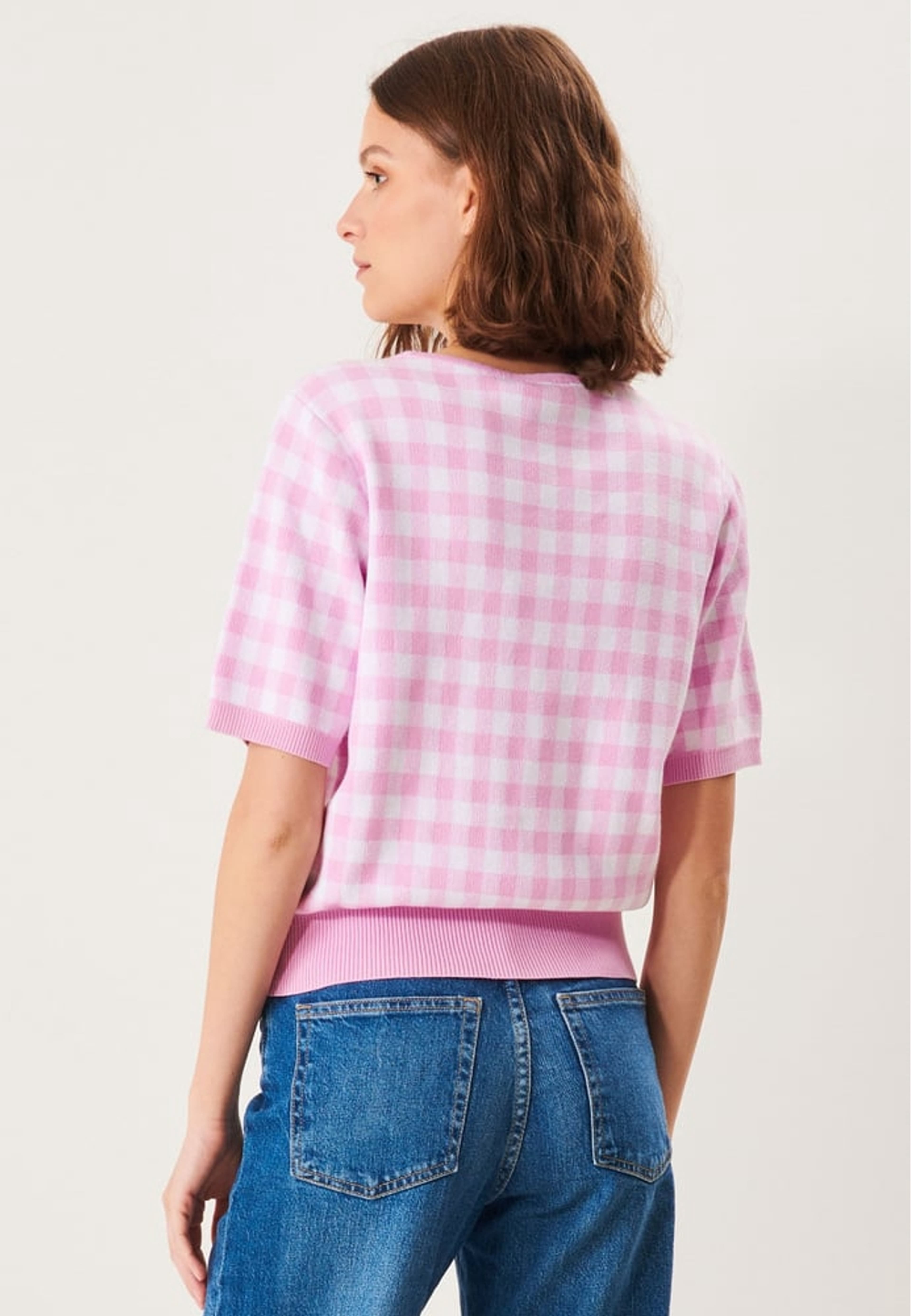 Bess Jumper - Pink, från Jumperfabriken, i färgen pink. Klicka för att öppna bilden i stort format