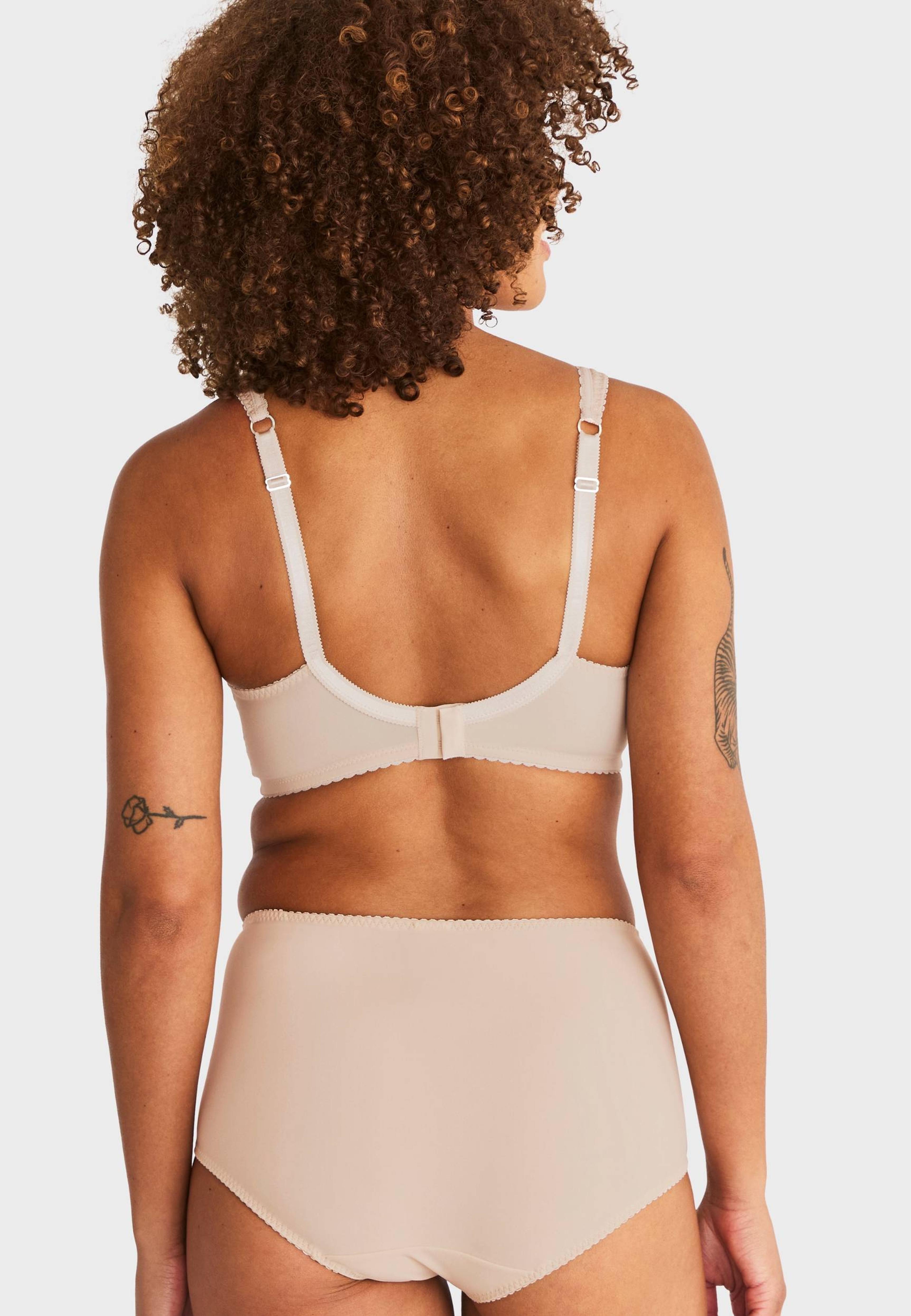 Adorable Shape Vadderad Bygel-bh, från Swegmark, i färgen beige. Klicka för att öppna bilden i stort format