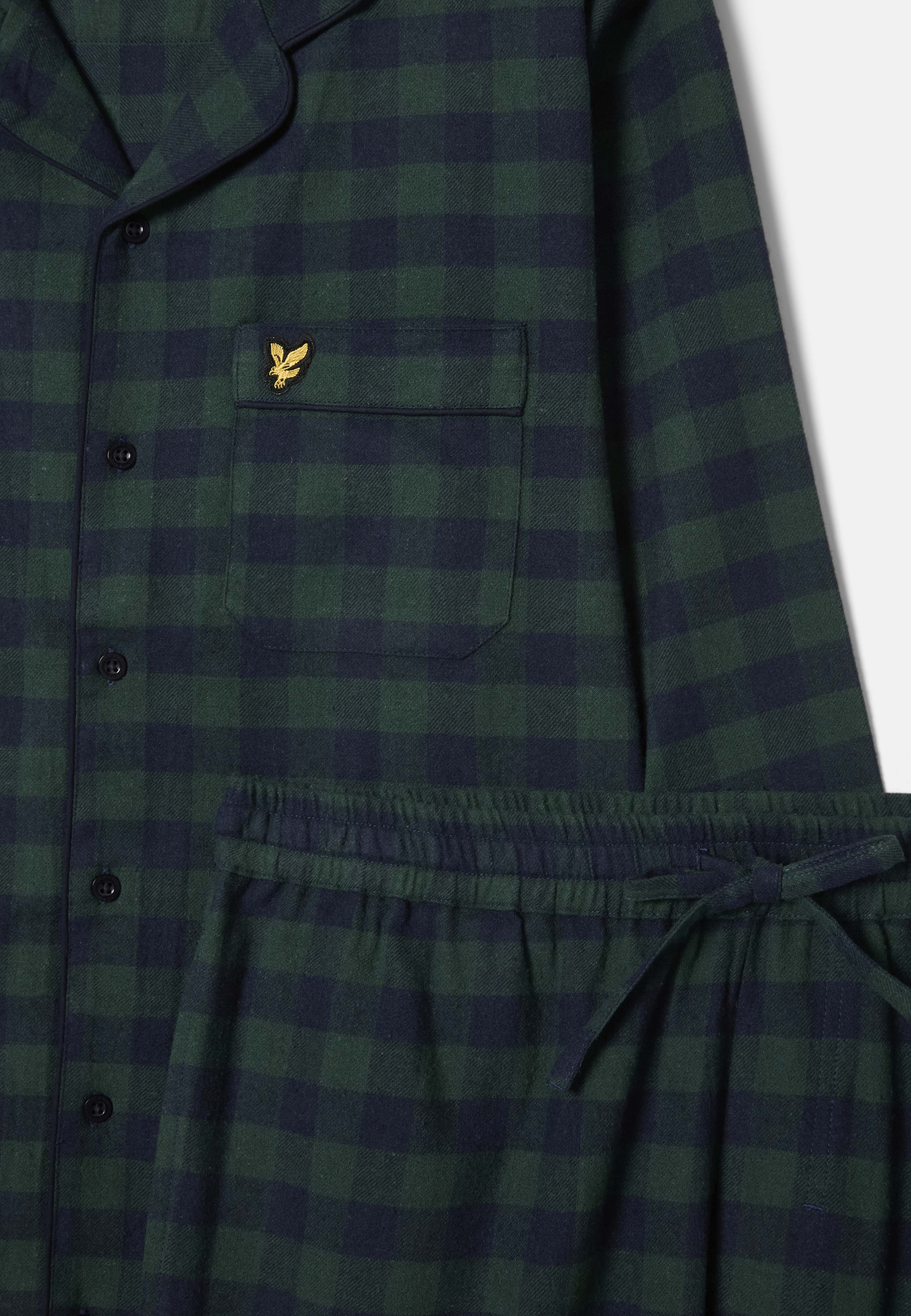 Julian Pyjamas set, från Lyle & Scott, i färgen Green/Peacoat Check. Klicka för att öppna bilden i stort format