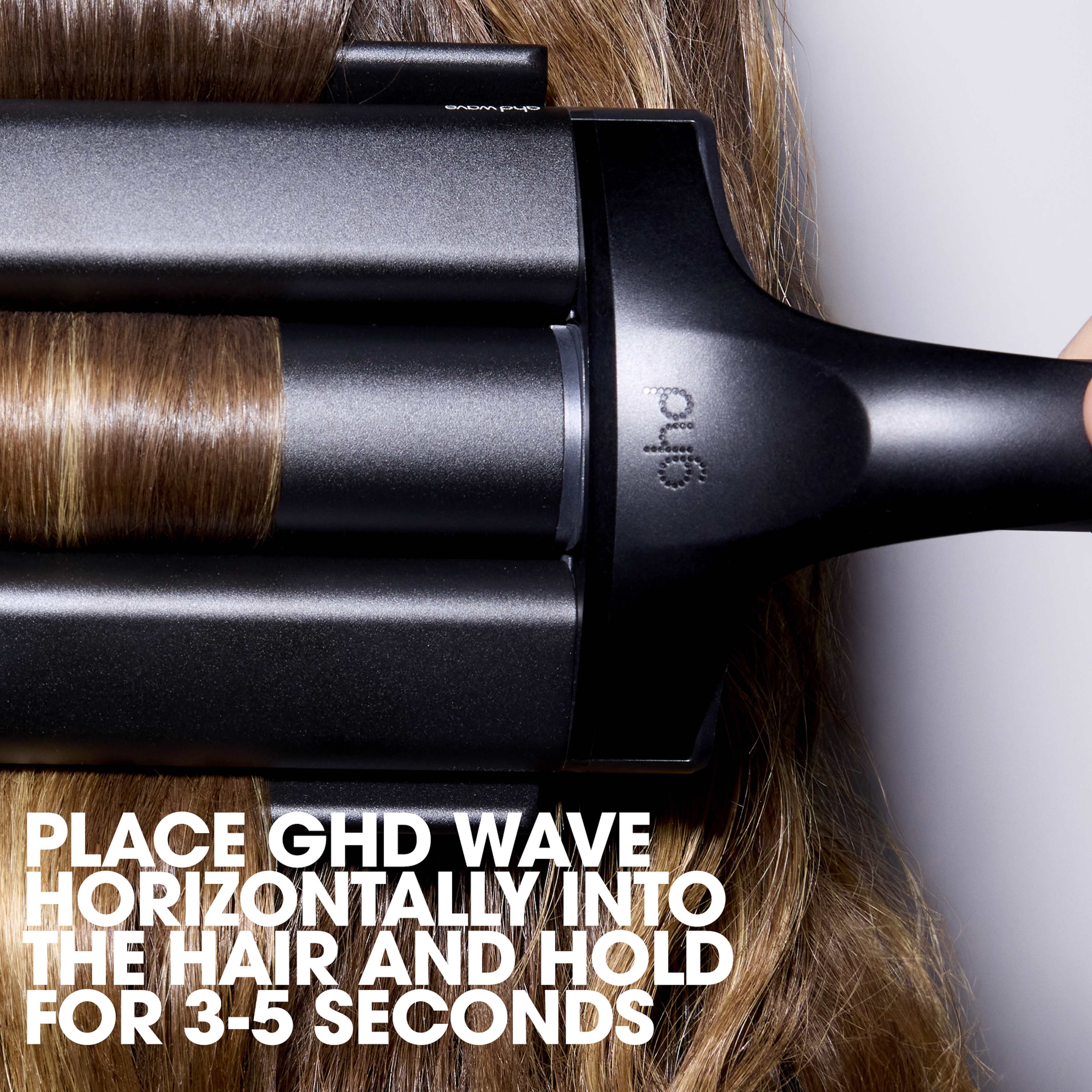 Wave - Professional Triple Barrel Waver, från ghd. Klicka för att öppna bilden i stort format
