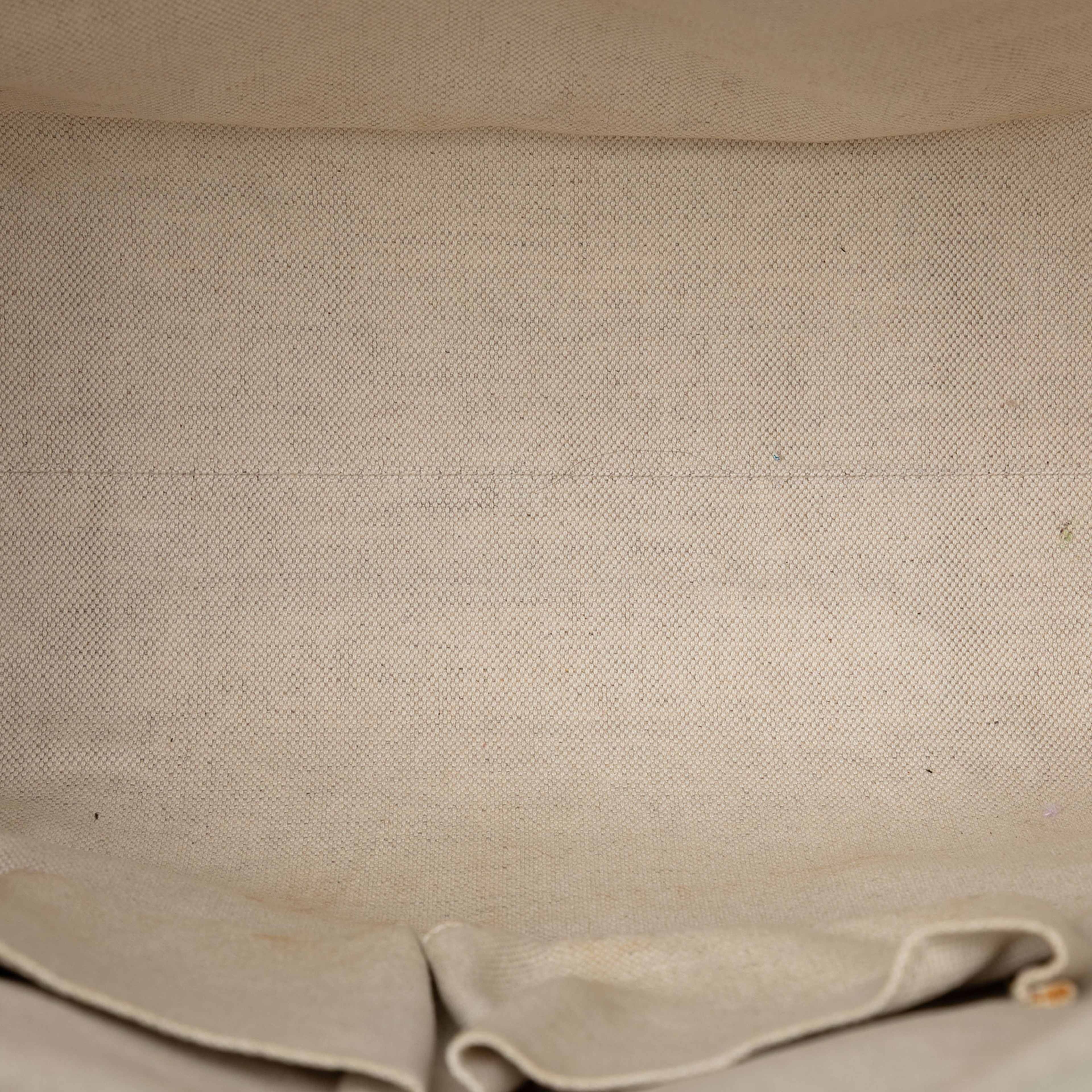 Gucci Guccissima Mayfair Tote, från Luxclusif, i färgen white. Klicka för att öppna bilden i stort format