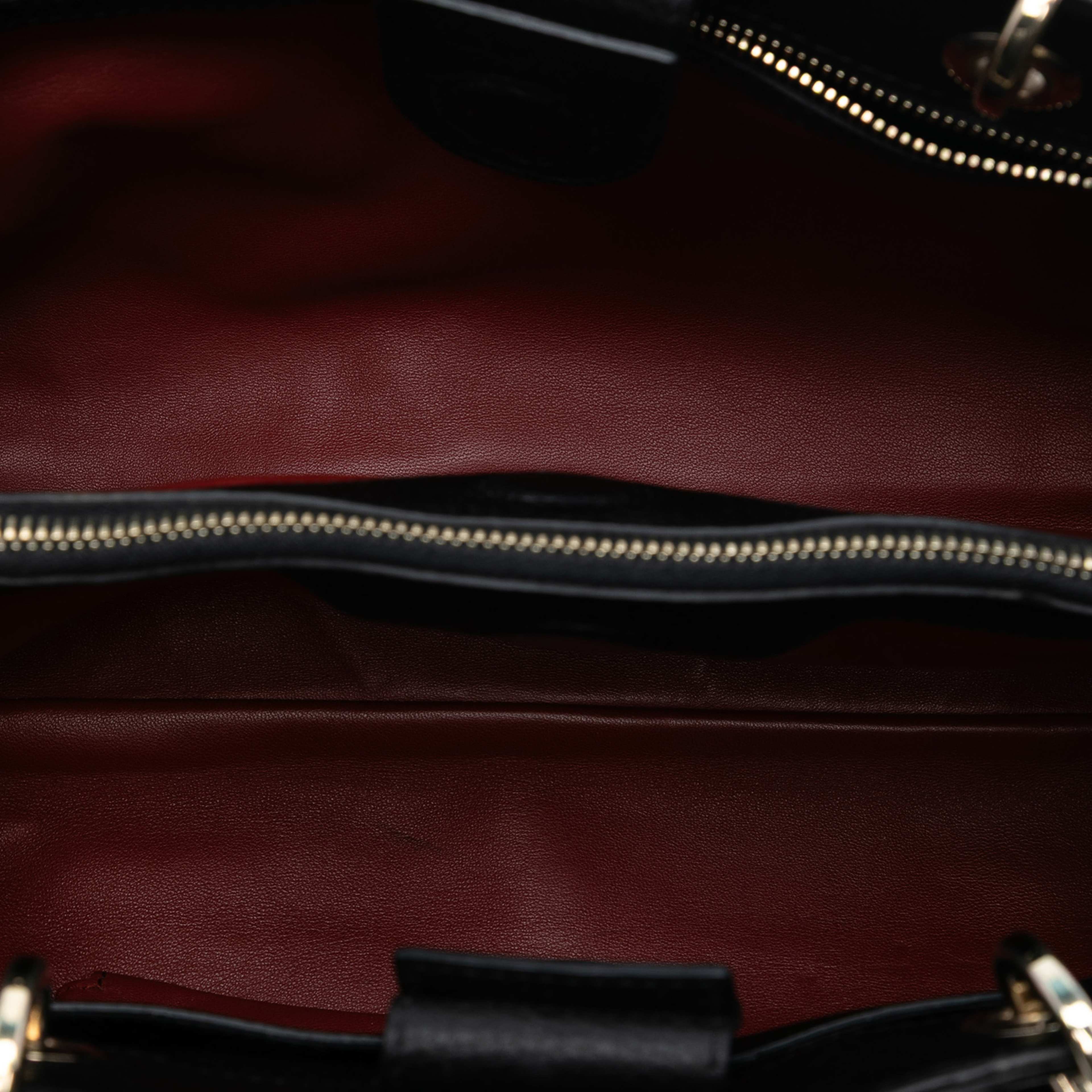 Gucci Medium Pony Hair Bamboo Shopper Satchel, från Luxclusif, i färgen orange. Klicka för att öppna bilden i stort format