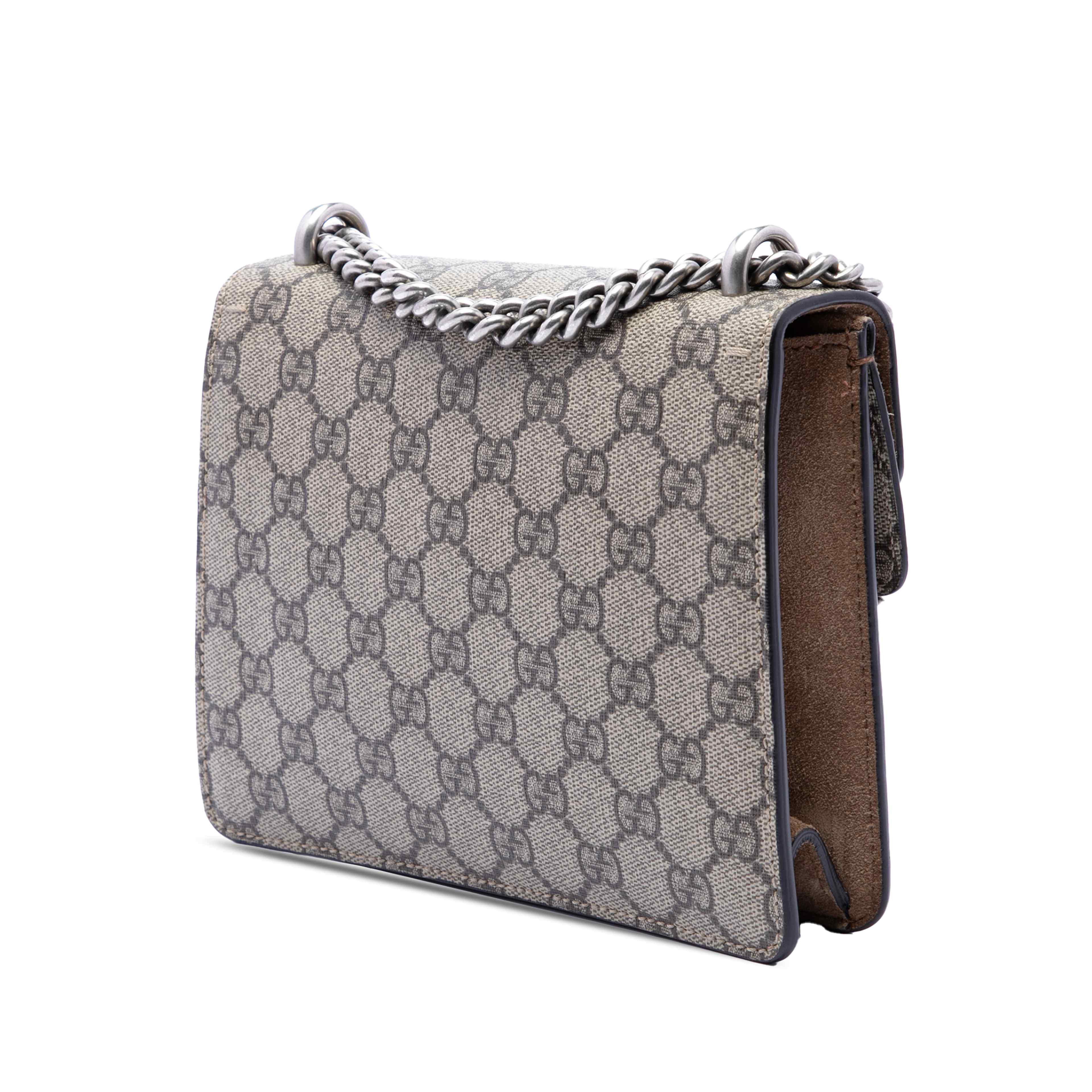 Gucci Small Gg Supreme Dionysus Crossbody, från Luxclusif, i färgen brun. Klicka för att öppna bilden i stort format