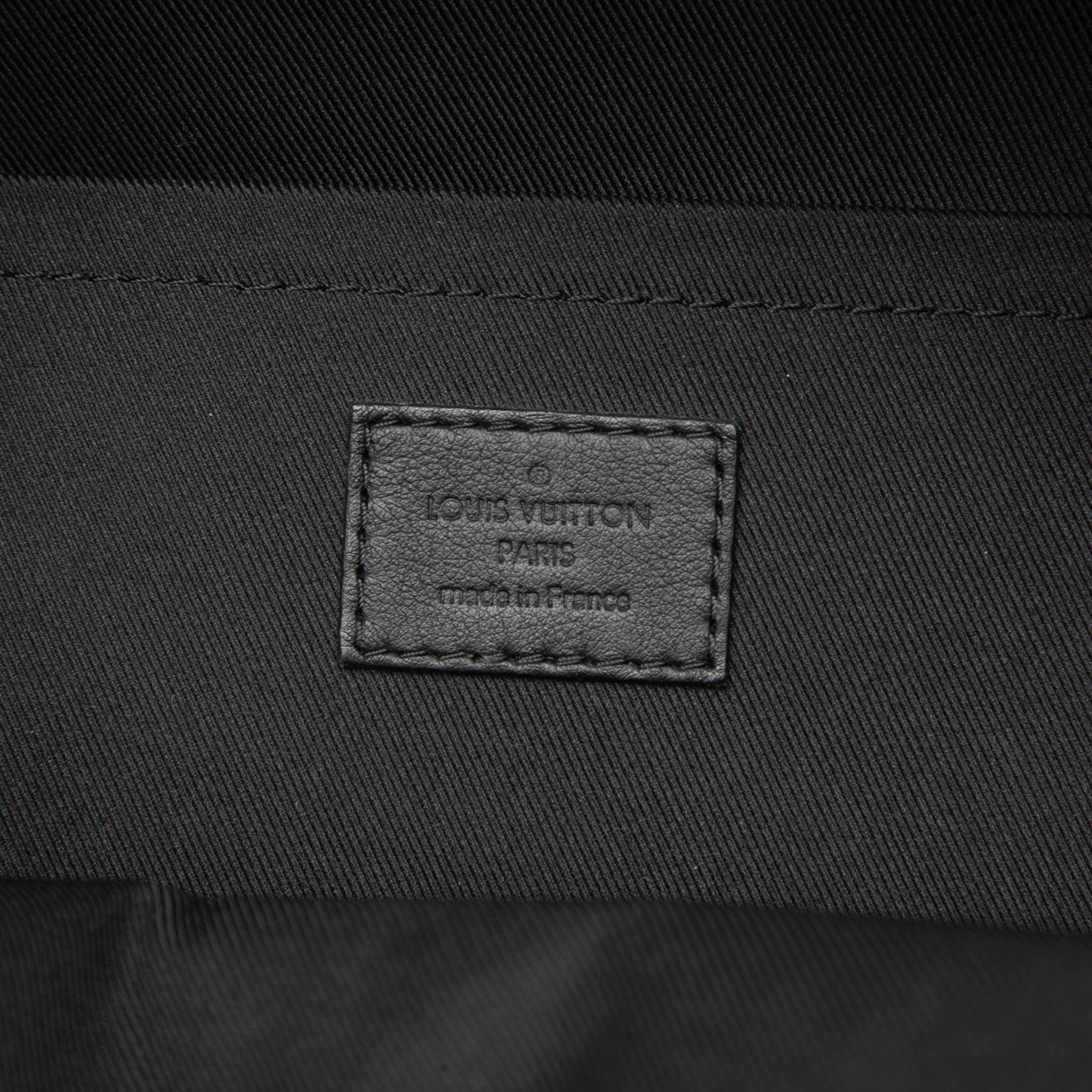 Louis Vuitton Monogram Palm Springs Pm, från Luxclusif, i färgen brown. Klicka för att öppna bilden i stort format