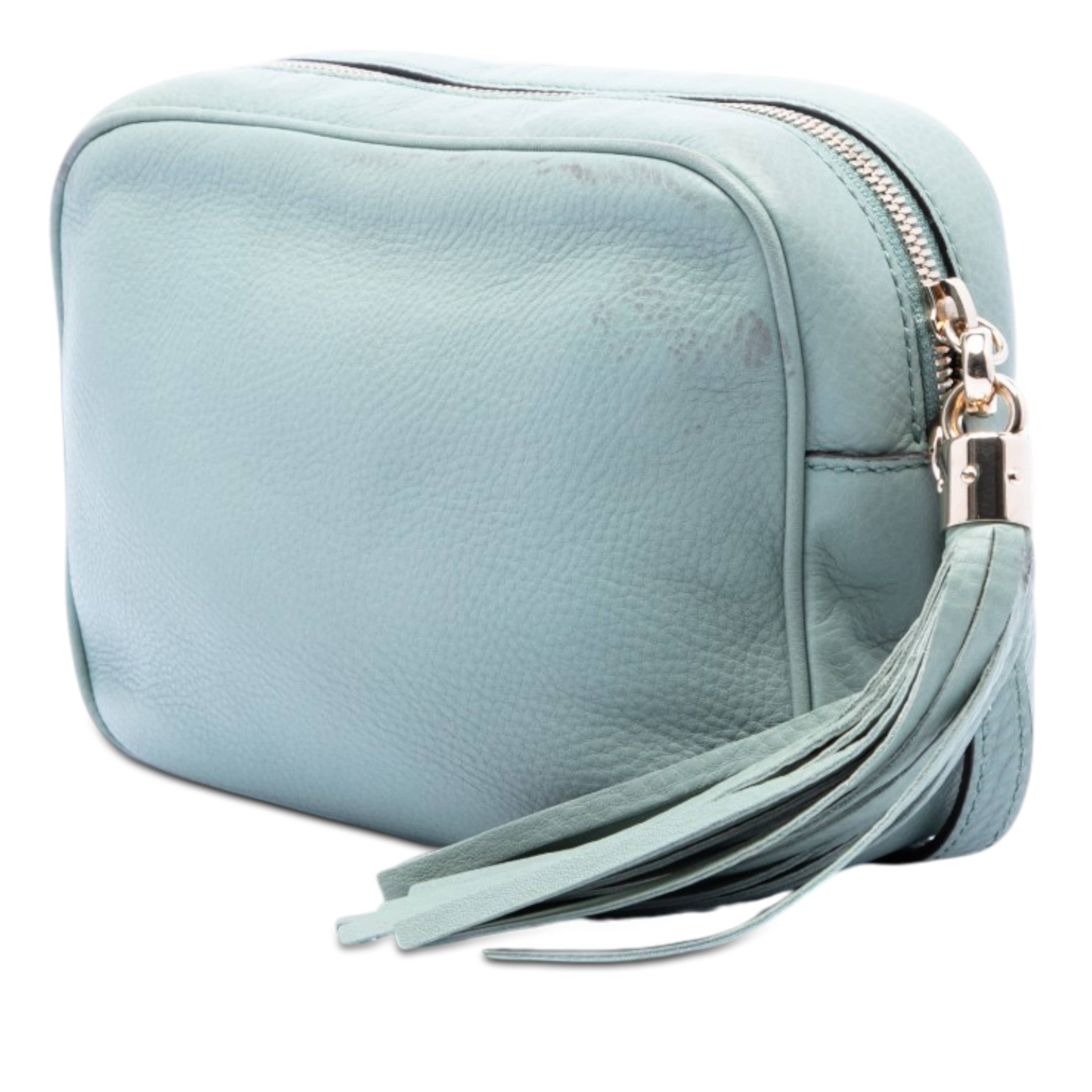 Gucci Leather Soho Disco Crossbody, från Luxclusif, i färgen light blue. Klicka för att öppna bilden i stort format